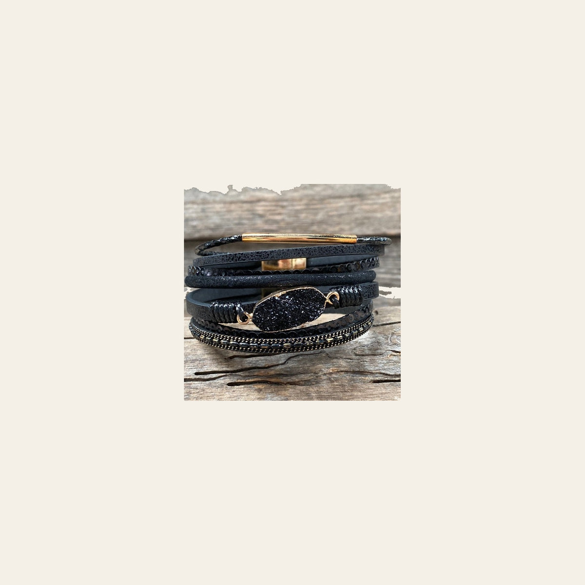 Black Stone and Leather Fashion Bracelet XI134