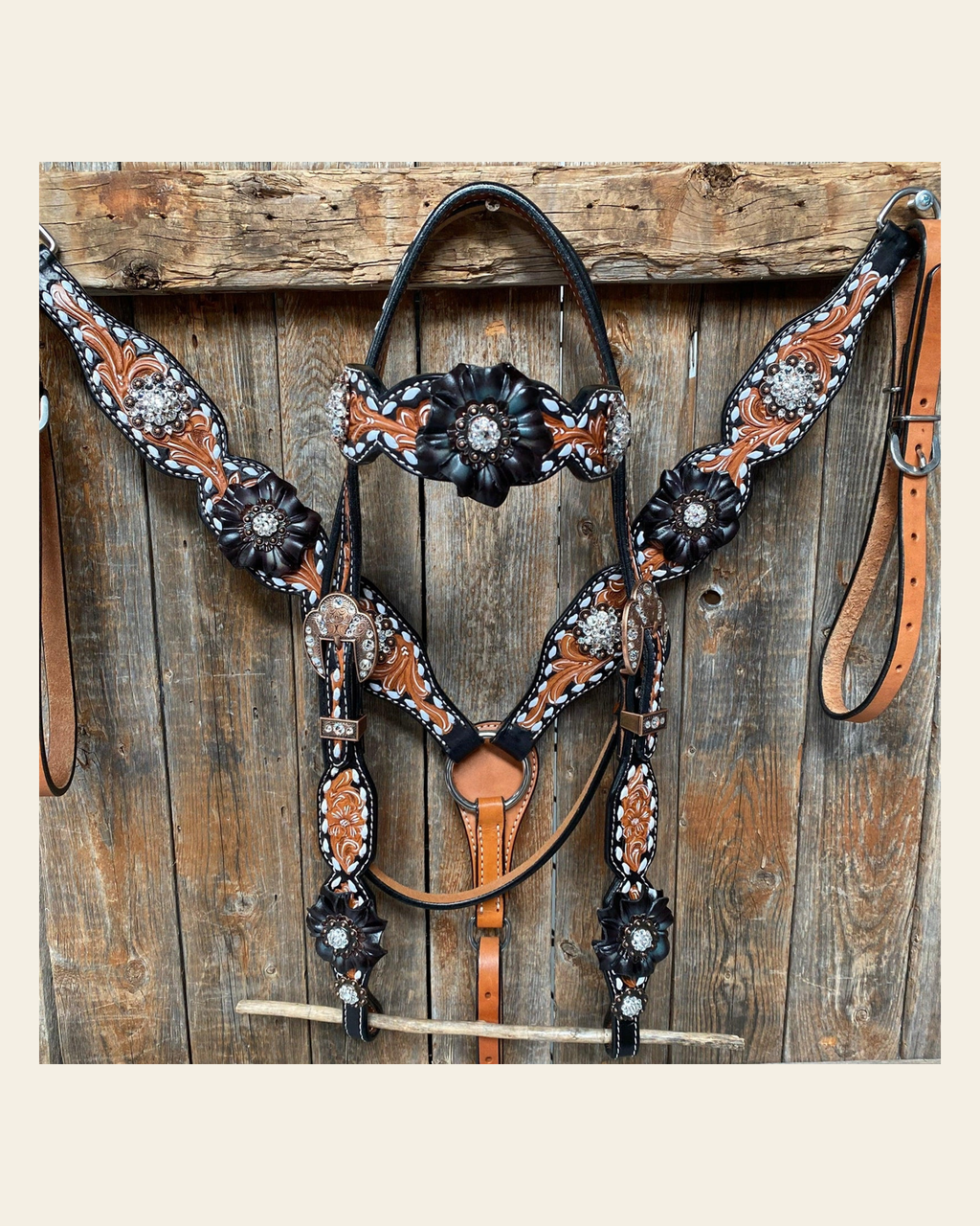 Classic Black and Clear Browband/One Ear Tack Set #BBBC499 on a warm cream background