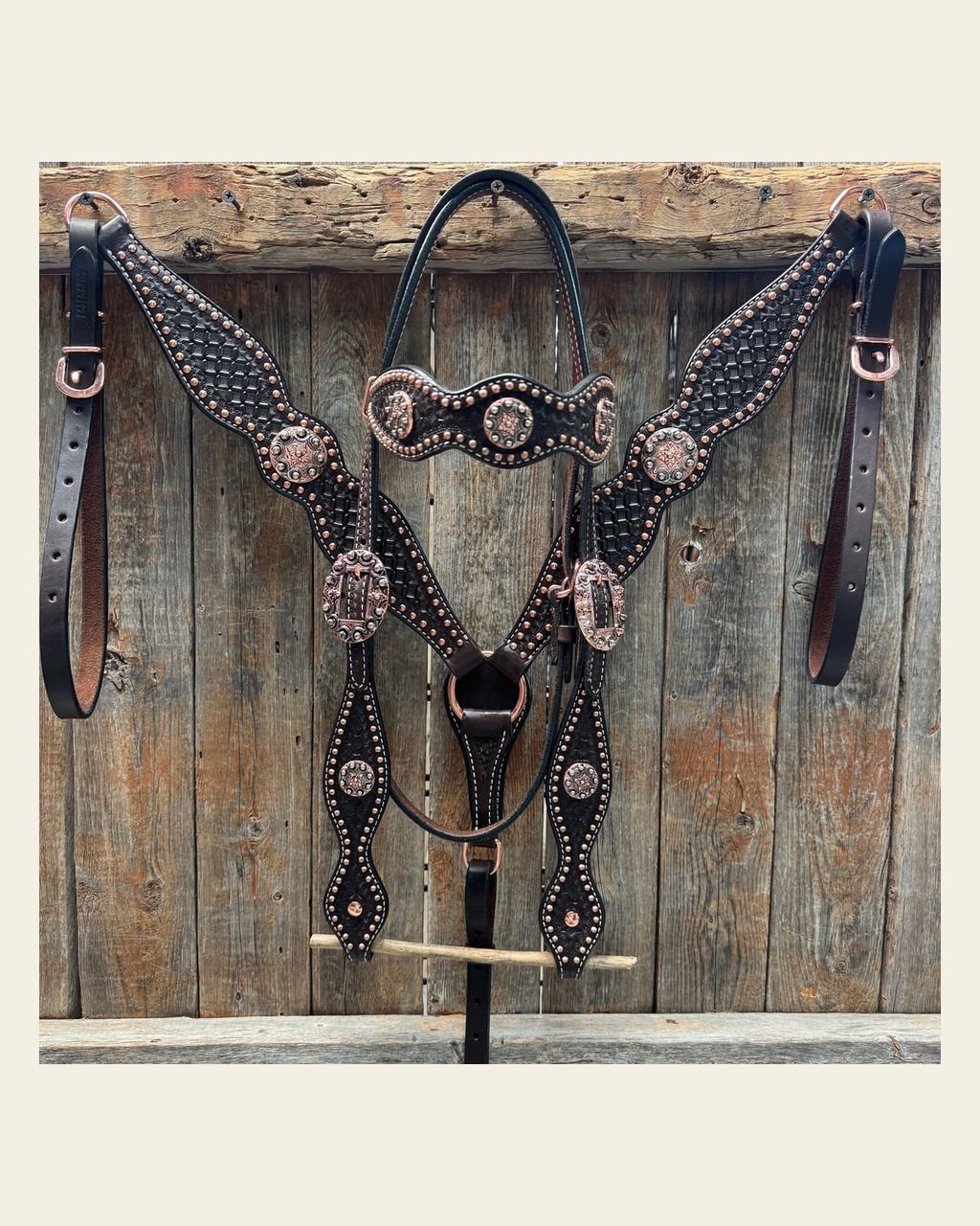 Copper Dot Honeycomb Western Browband / One Ear Tack Set #BBBC418 on a warm cream background