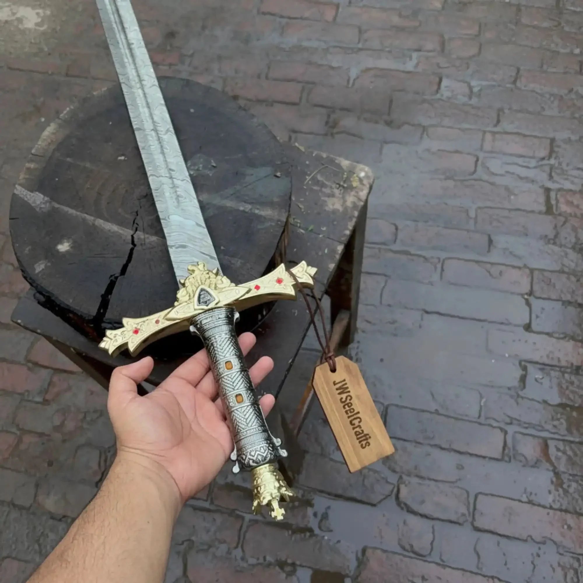Handmade Golden Crusade Sword Authentic Crusader Sword Replica in Damascus Steel
