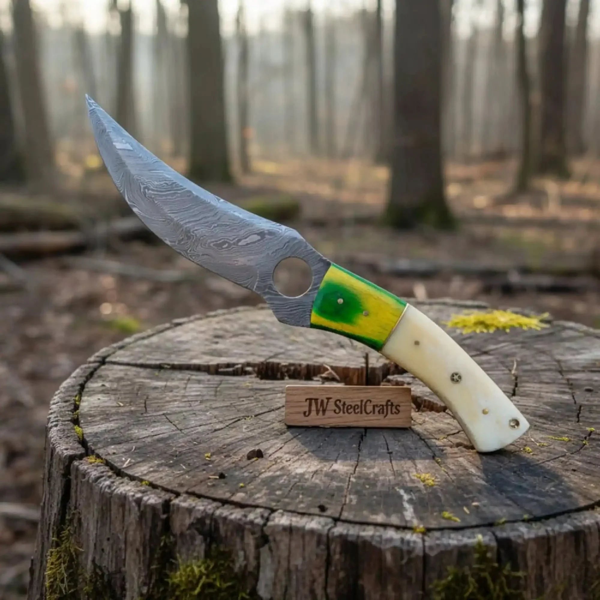 Damascus Hunting Knife 8.5” Fixed Blade