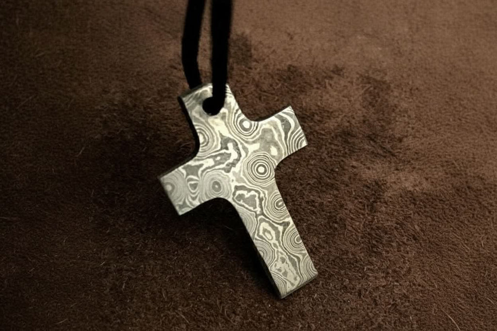 Damascus Latin Cross Pendant in Raindrop Pattern Steel