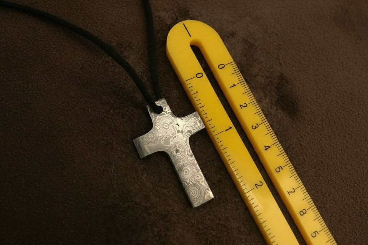 Damascus Latin Cross Pendant in Raindrop Pattern Steel