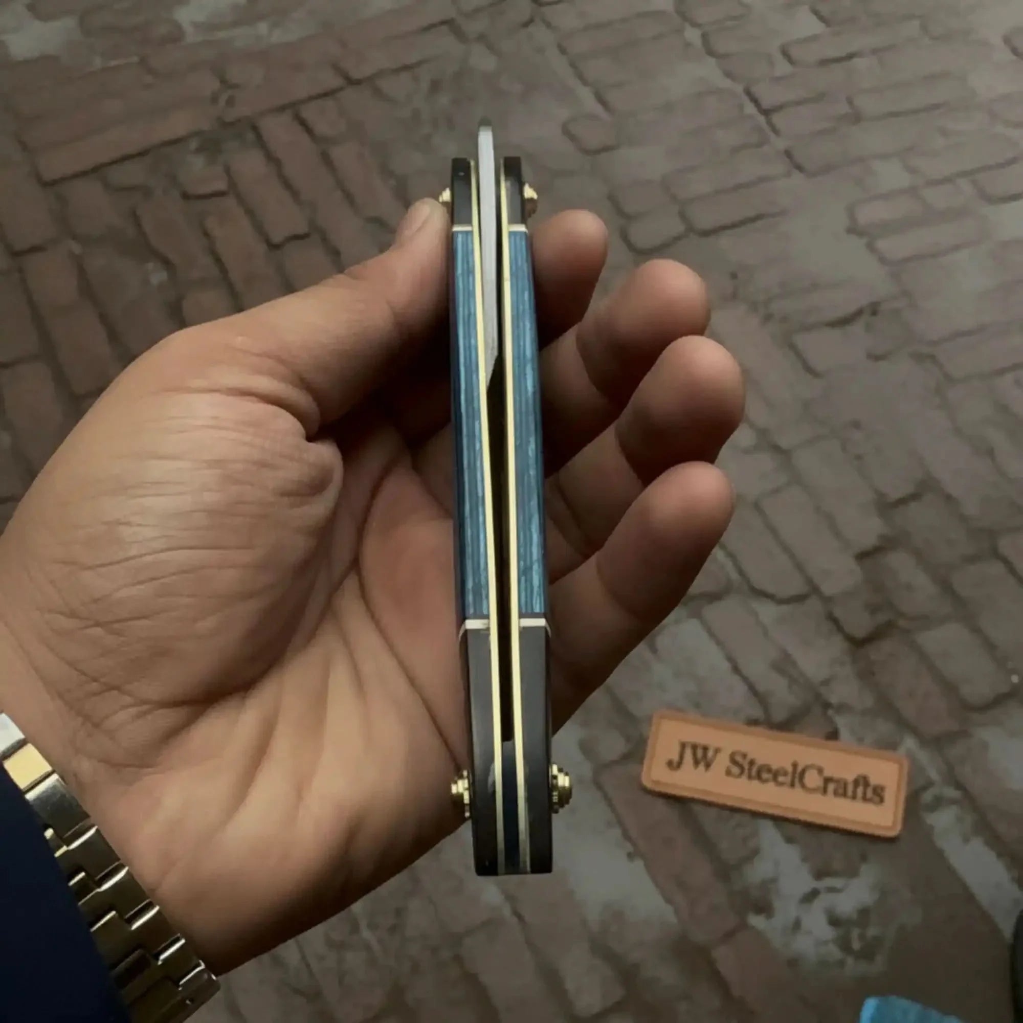 Straight Razor Damascus Steel Folding Barber Razor Blue Wood Handle