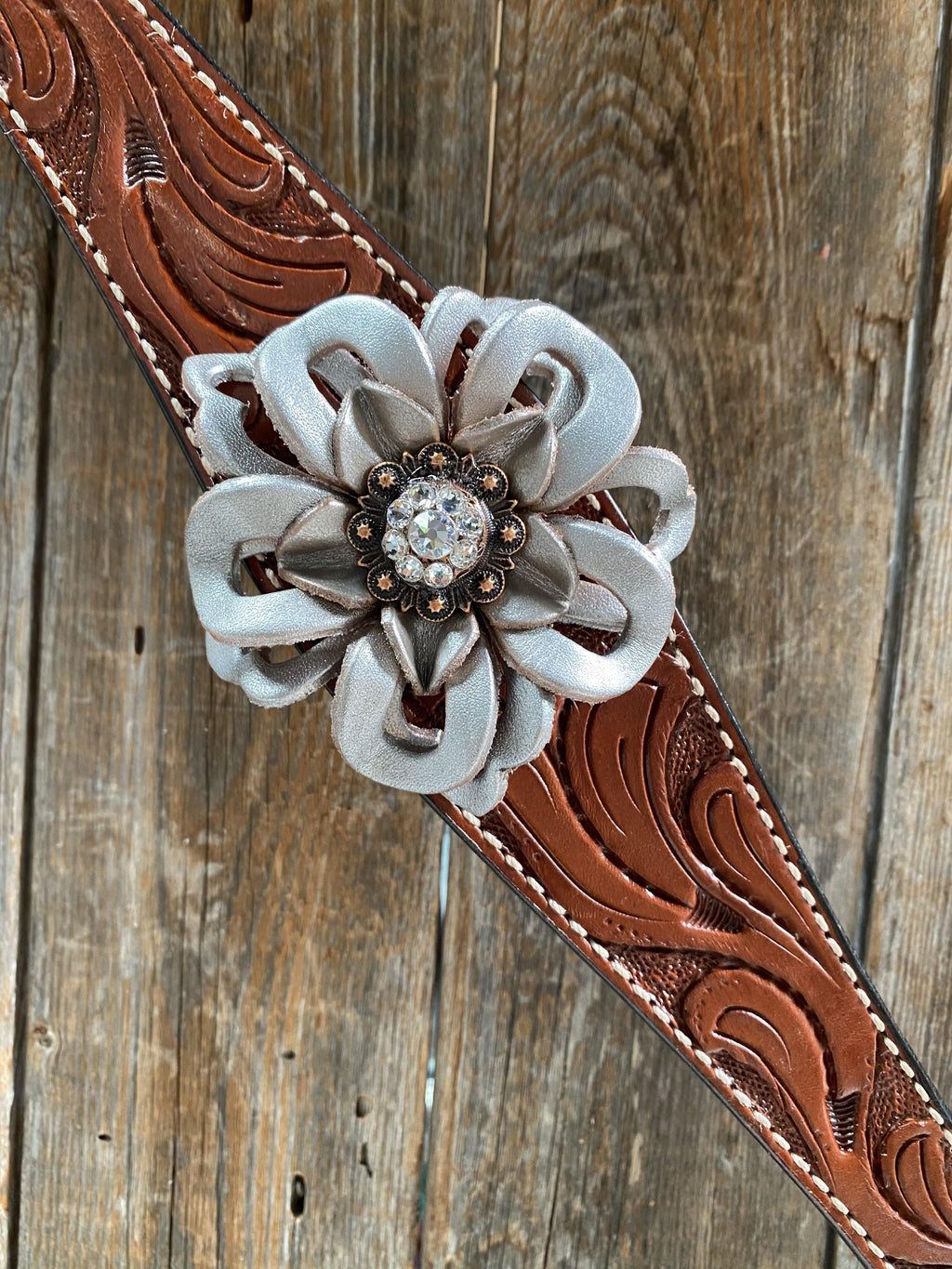 Medium Oil Breastcollar #BC145 — view 2