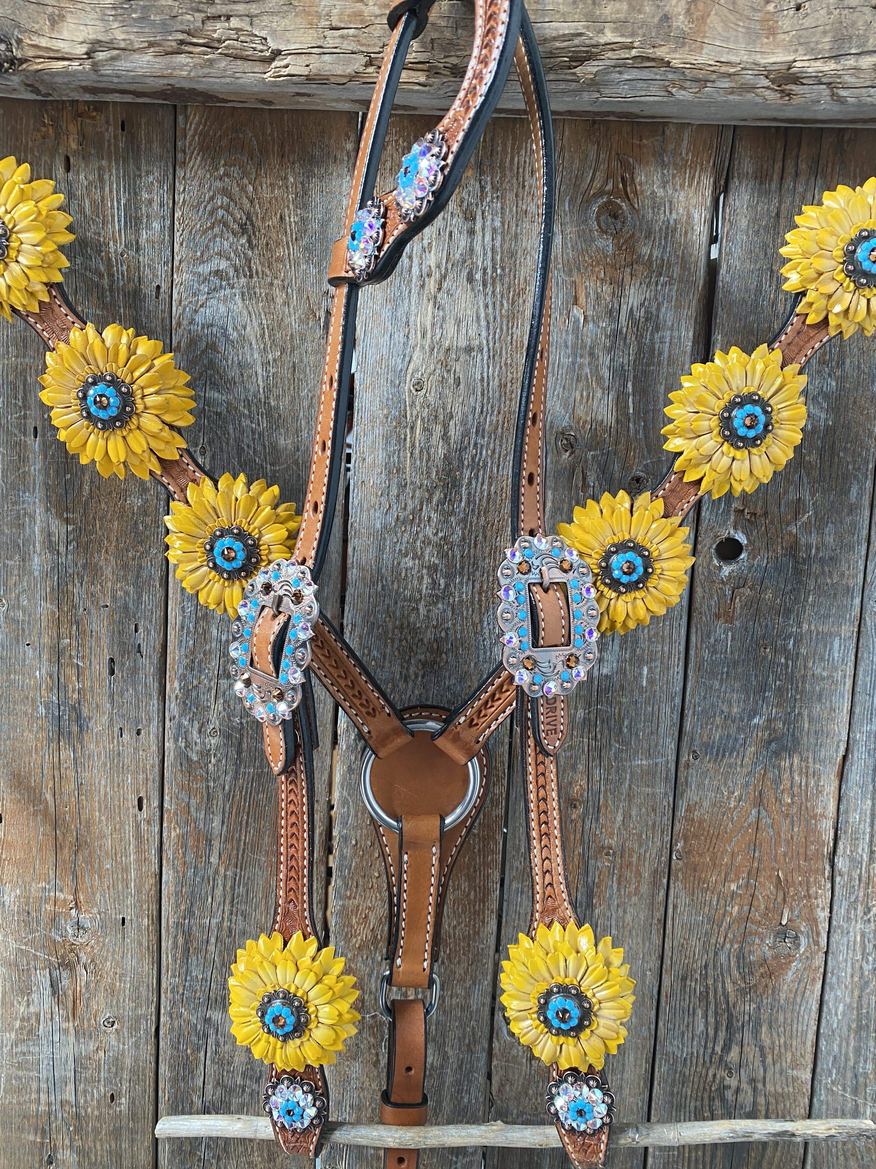 One Ear & Breastcollar -Yellow Daisy #OEBC422 — view 9