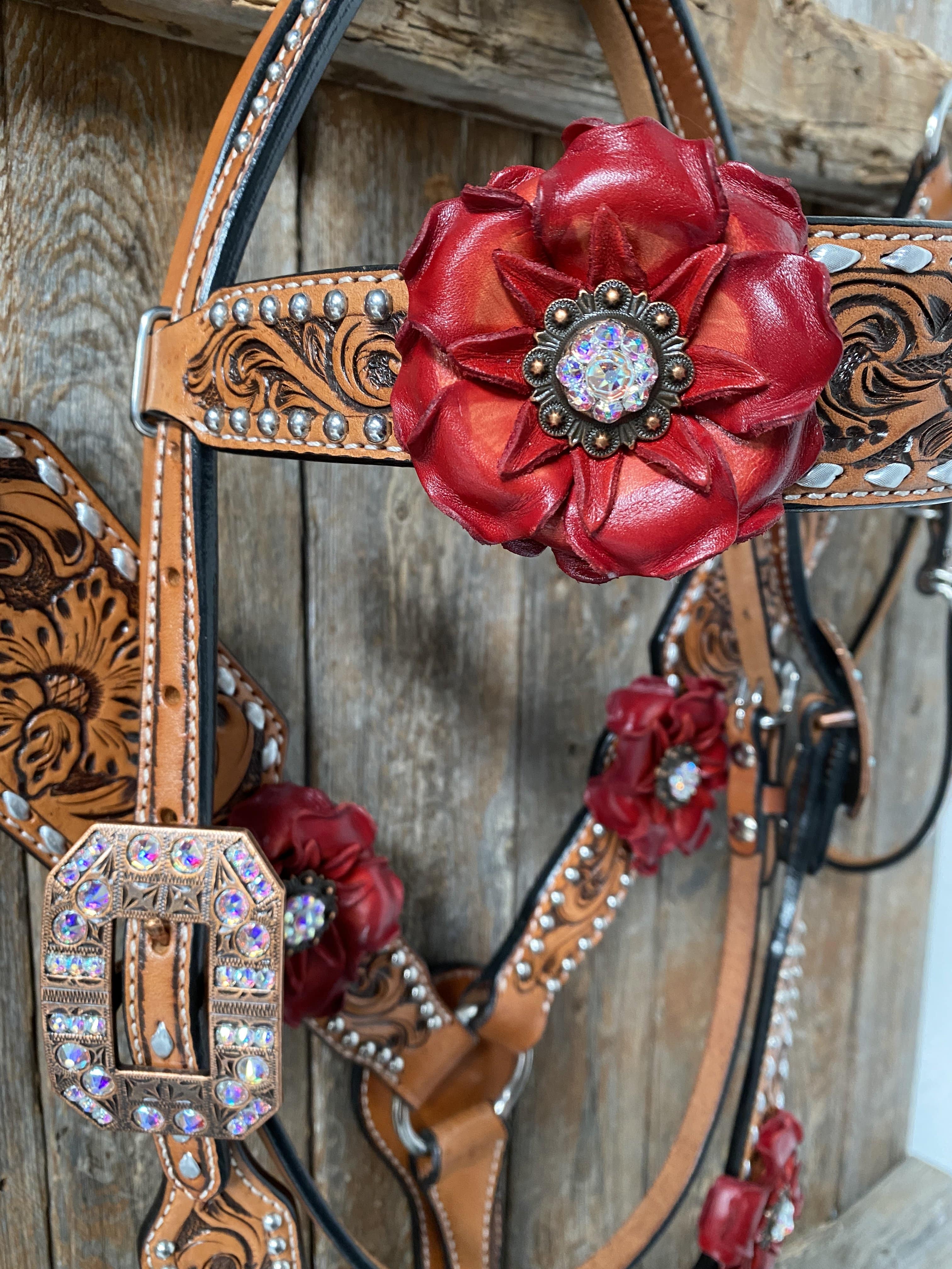 Silver Buckstitch Flower Browband Headstall & Breastcollar Set #BBBC405 — view 3