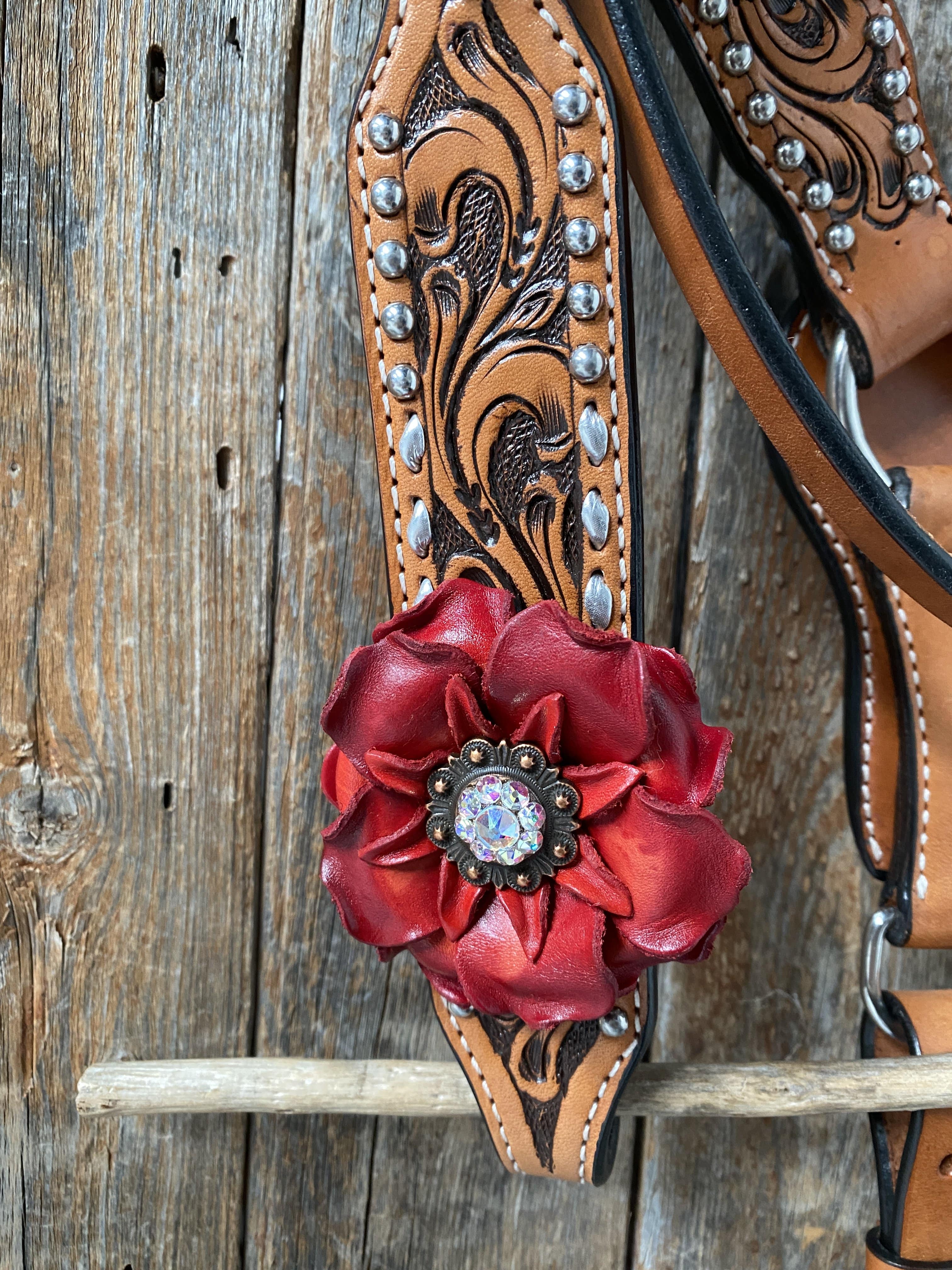Silver Buckstitch Flower Browband Headstall & Breastcollar Set #BBBC405 — view 4