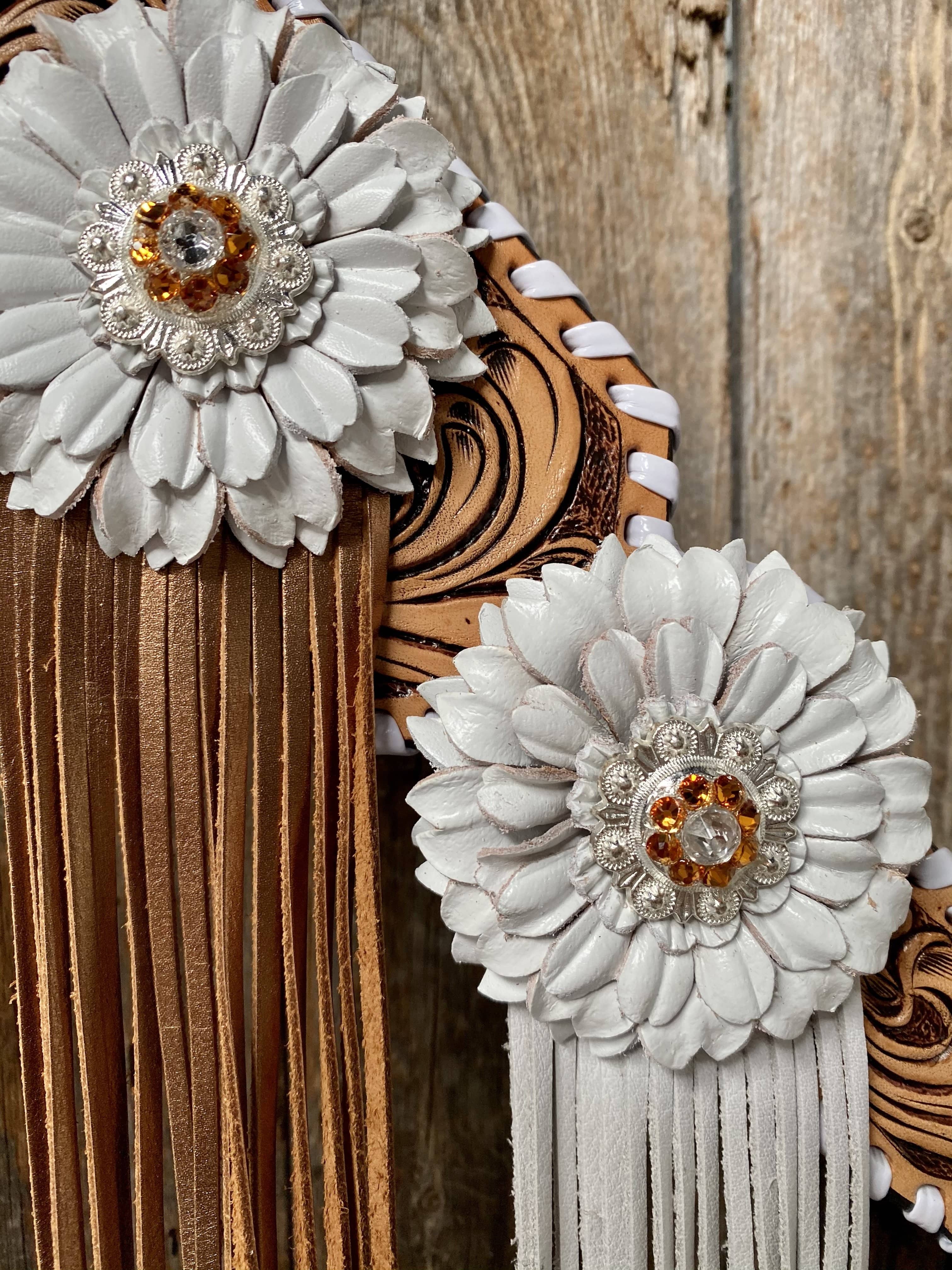 Whipstitch Breastcollar - Golden & Daisy #BC265 — view 4