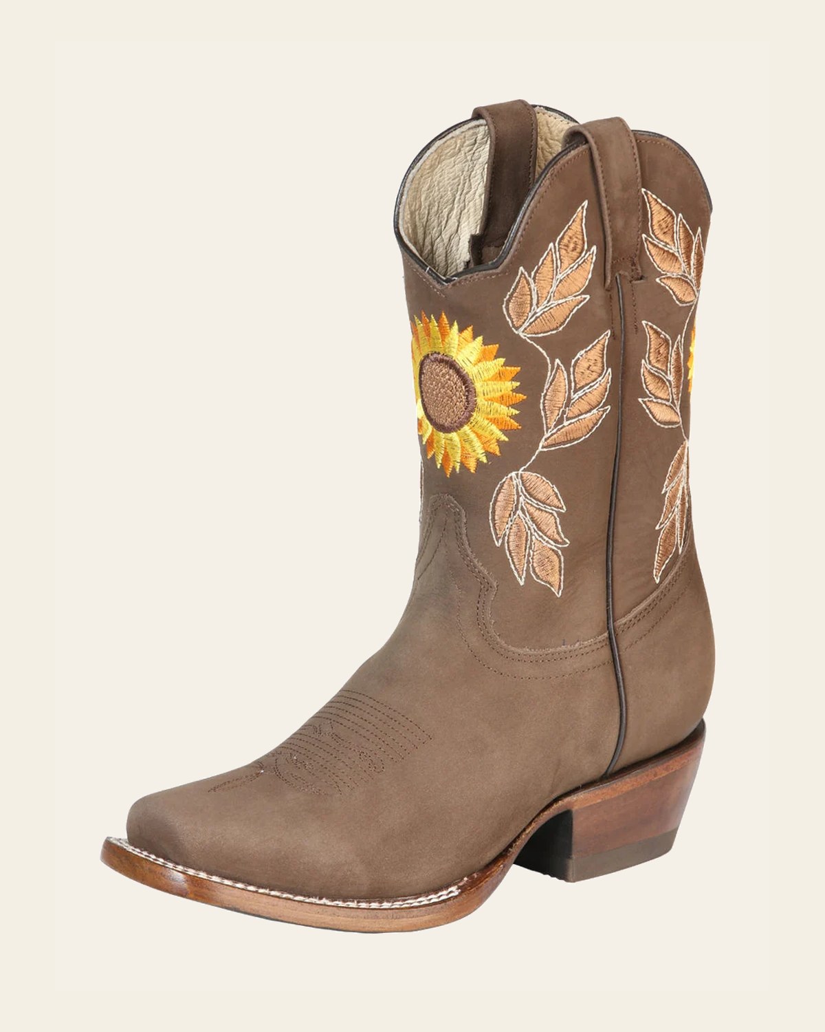 El General Womens Rodeo Boot - Nobuck Camel 51164 on a warm cream background