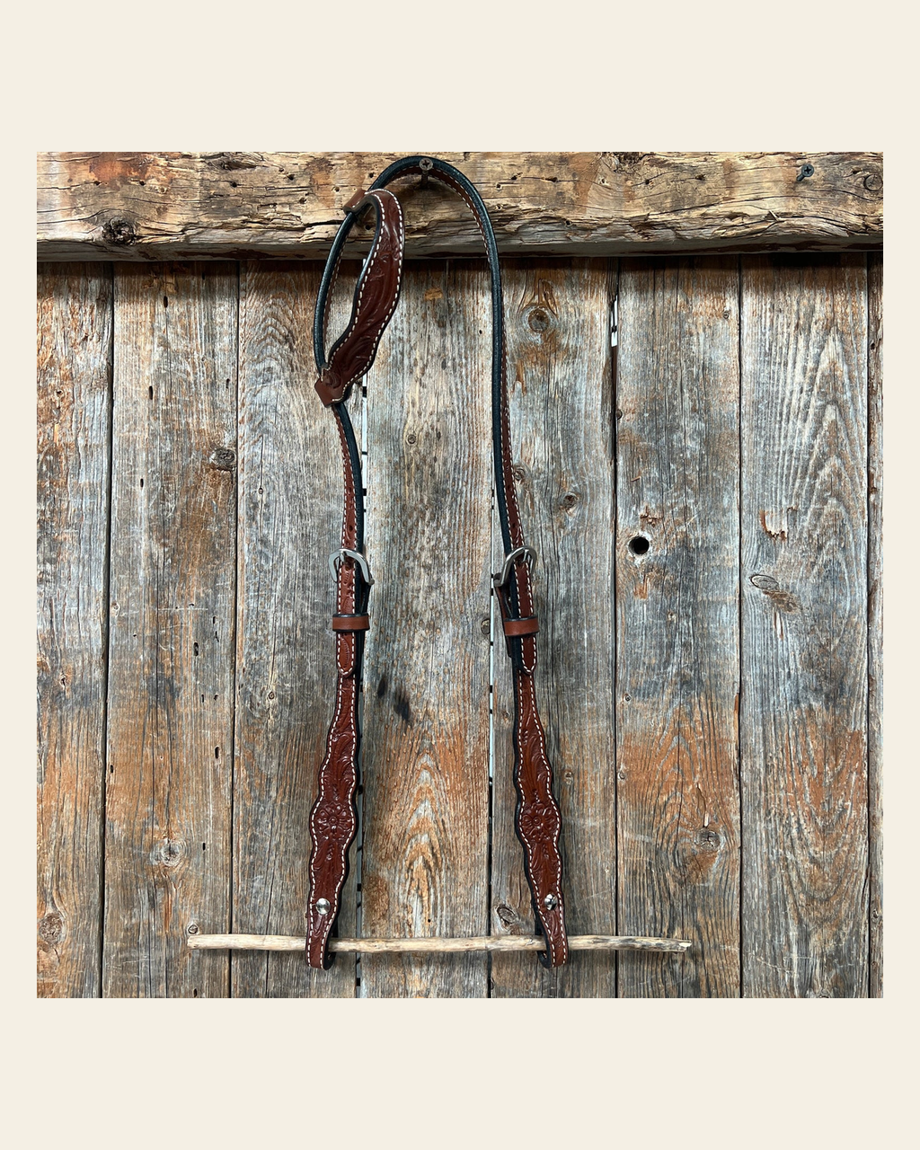 Floral Scalloped Medium Oil One Ear Headstall / Bridle on a warm cream background