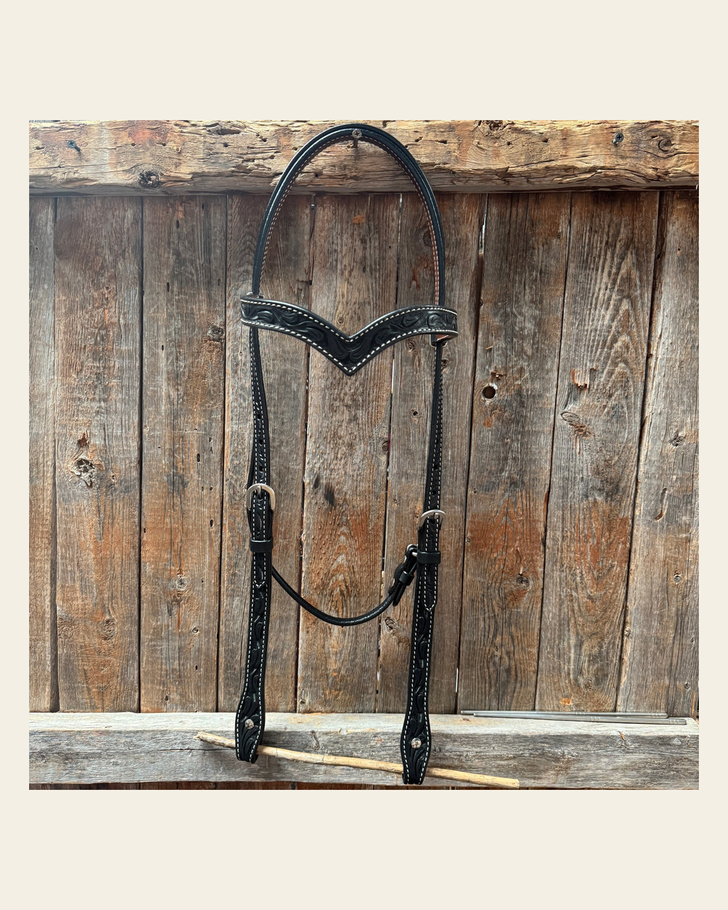 Floral V Browband Black Draft Headstall / Bridle on a warm cream background