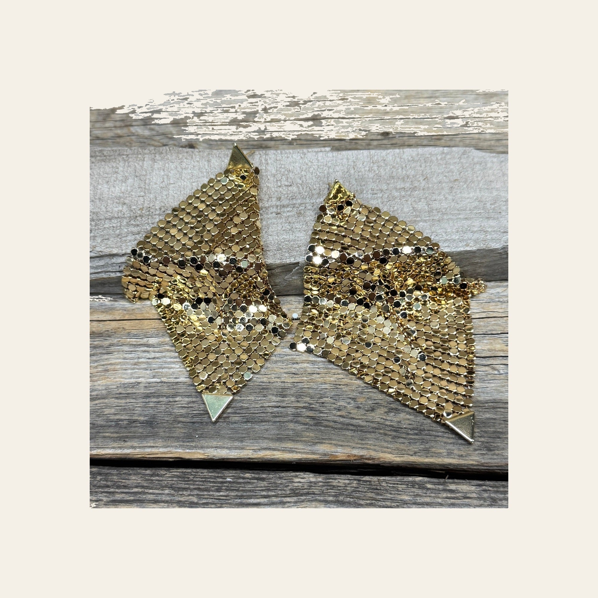 Rodeo Ready Gold Chainmail Dangle Fashion Earrings