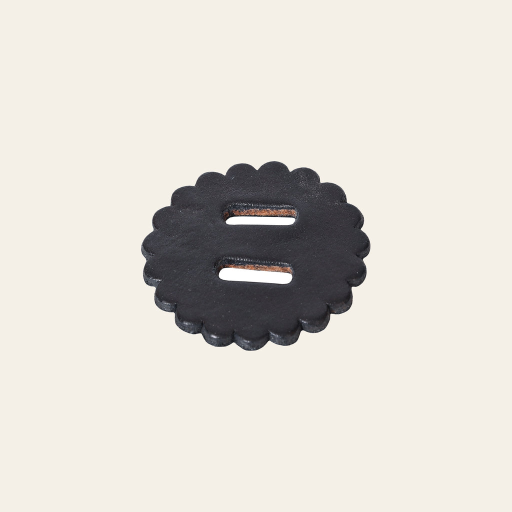Hilason Slotted Scalloped Leather Rosette Concho Saddle Tack Black 2"