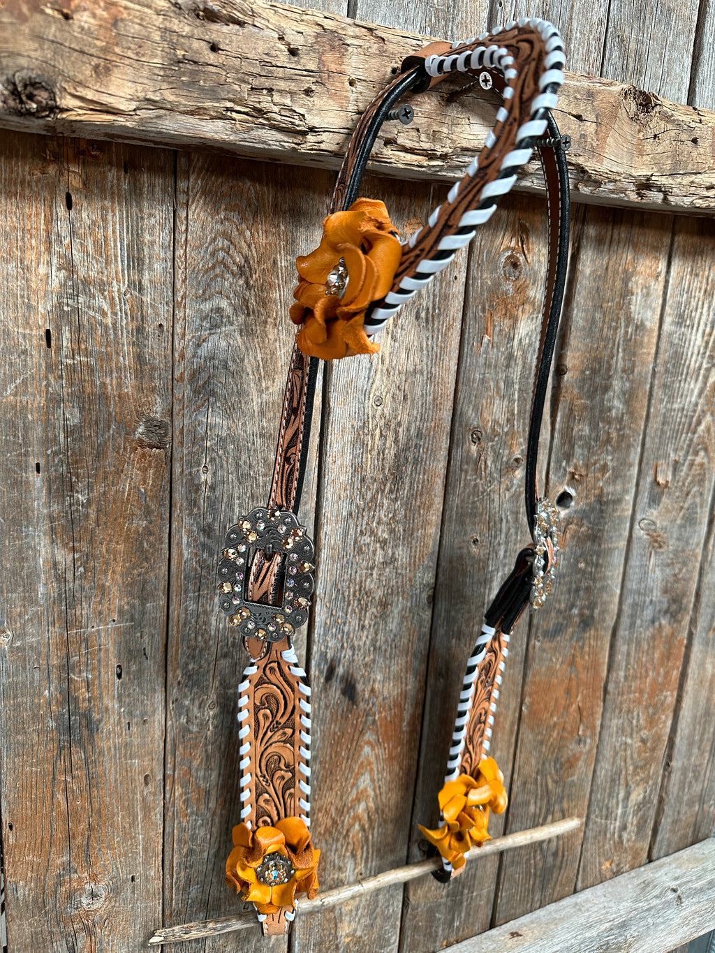 Whip Stitch One Ear Headstall / Bridle - Yellow Roses & European Conchos #OE286 — view 5