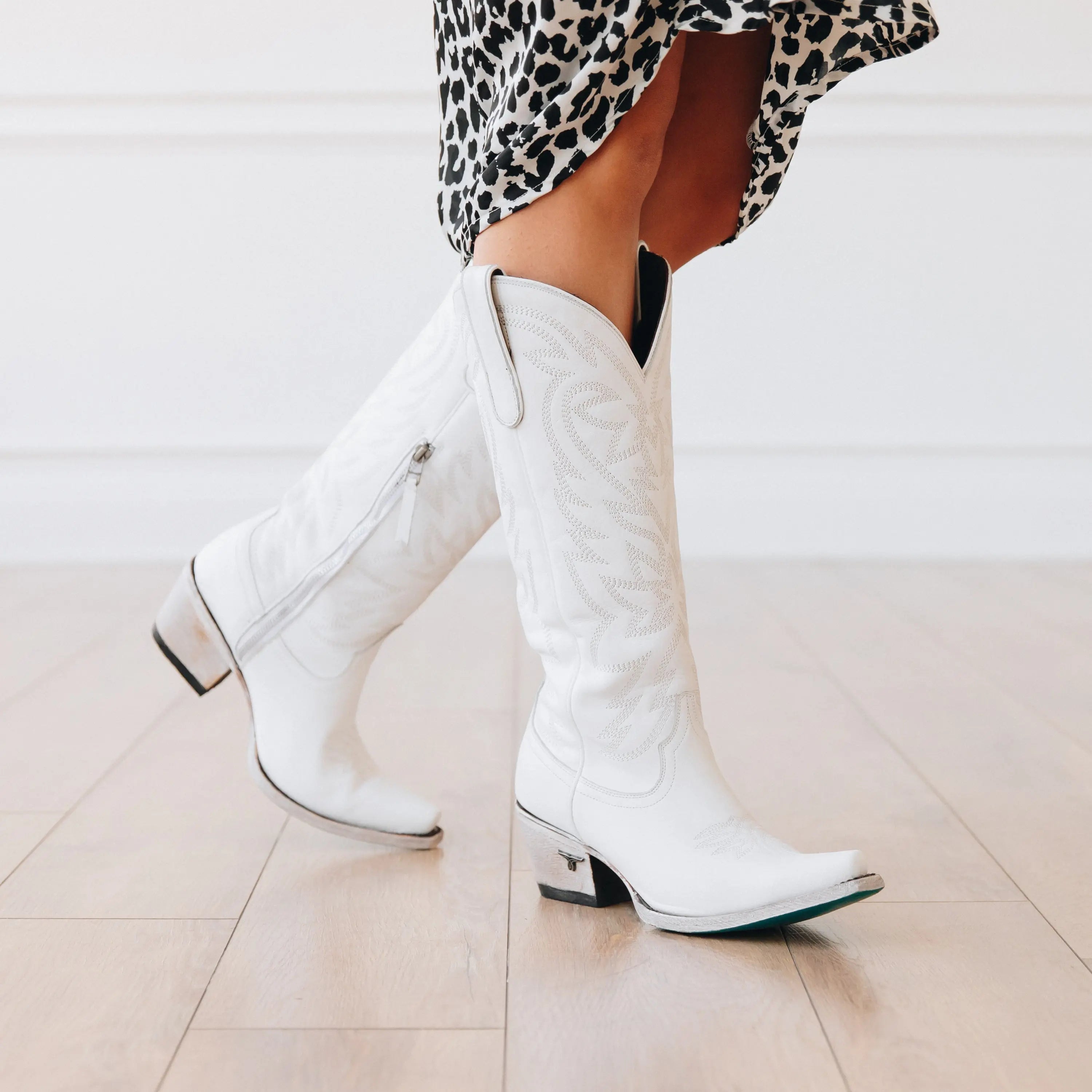 Smokeshow Boot - Matte White