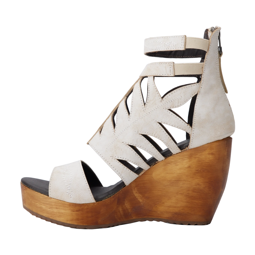 Becca Wedge - Ceramic Crackle