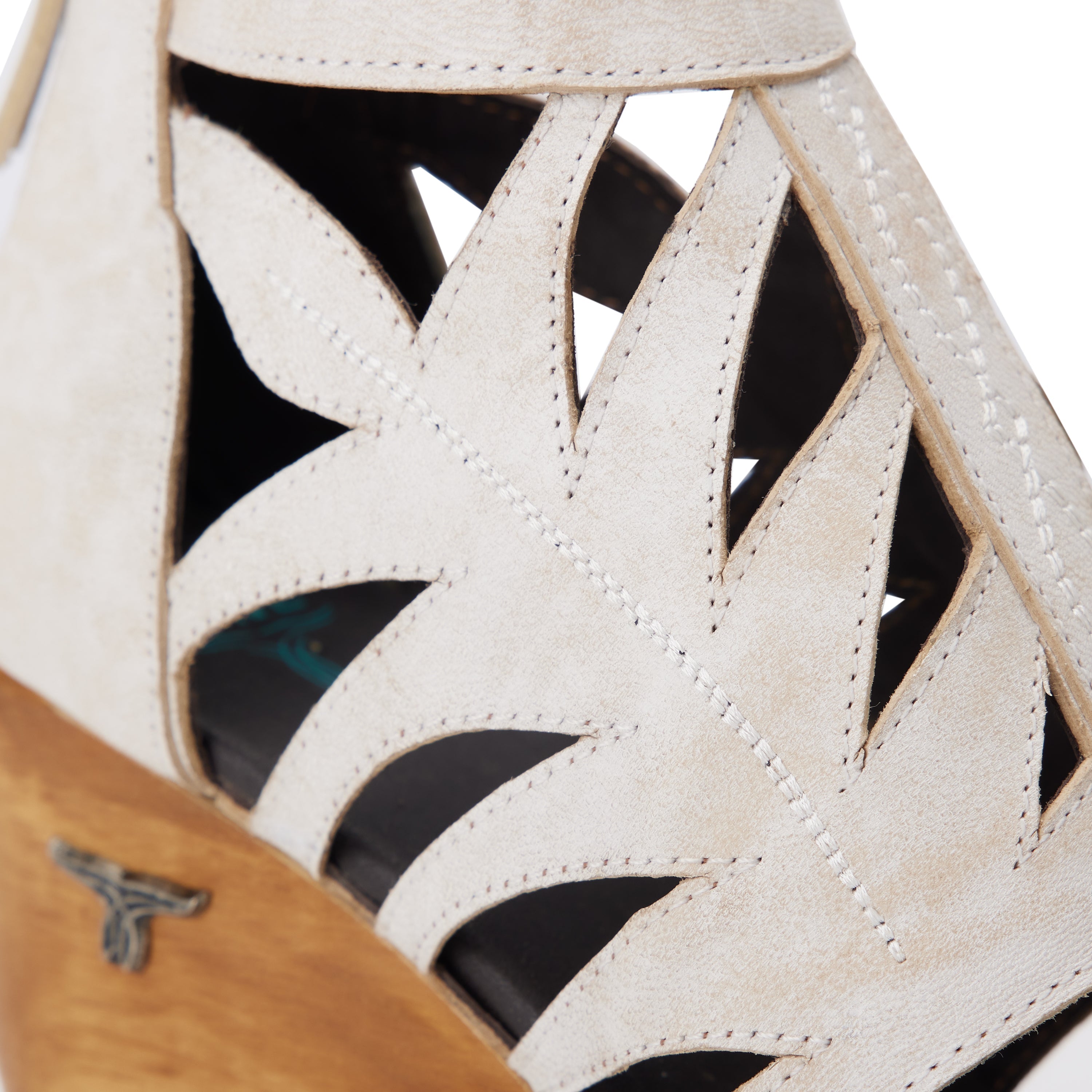 Becca Wedge - Ceramic Crackle