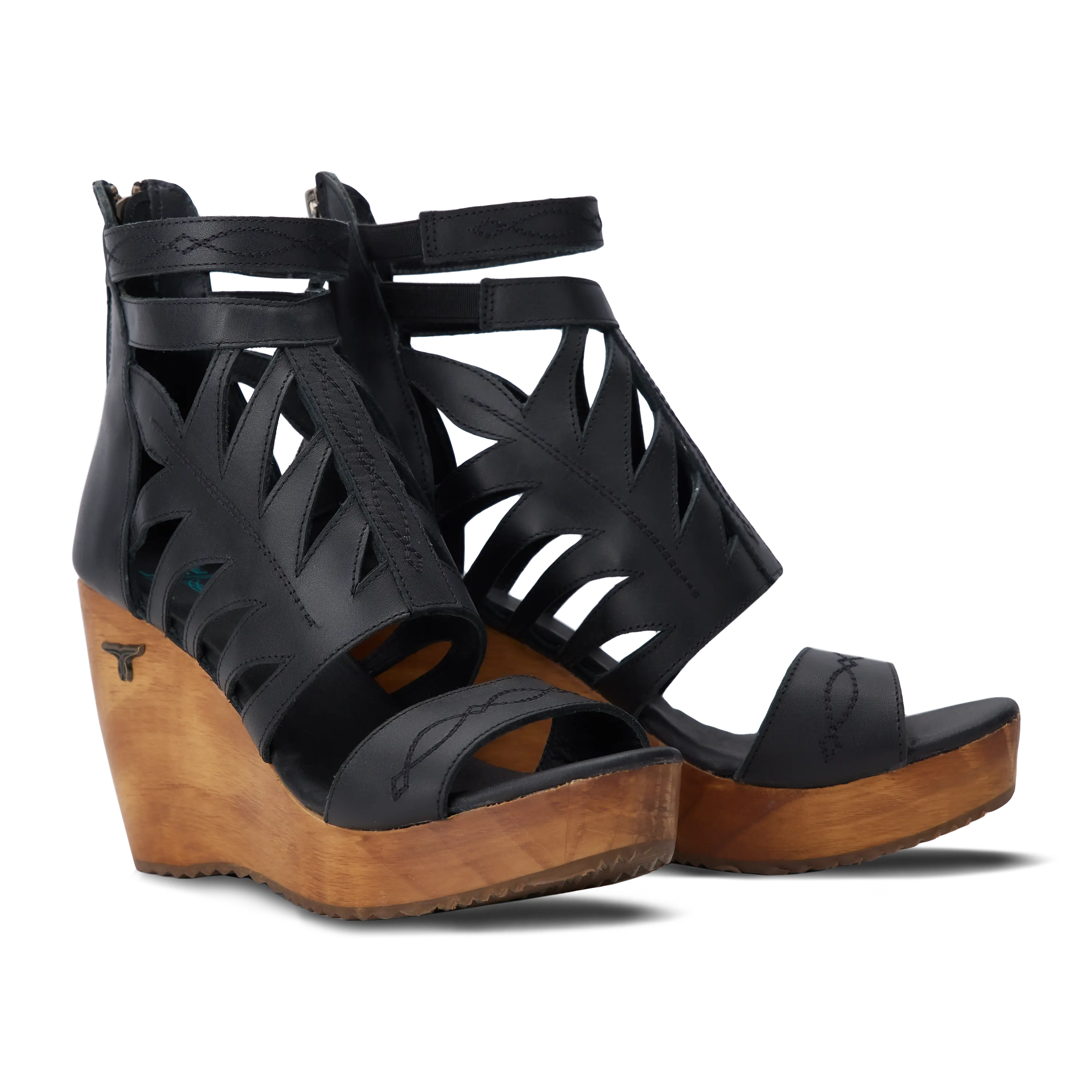Becca Wedge - Jet Black