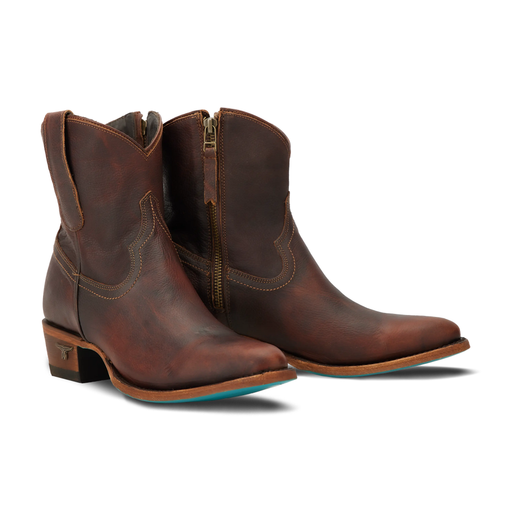 Plain Jane Bootie - Cognac