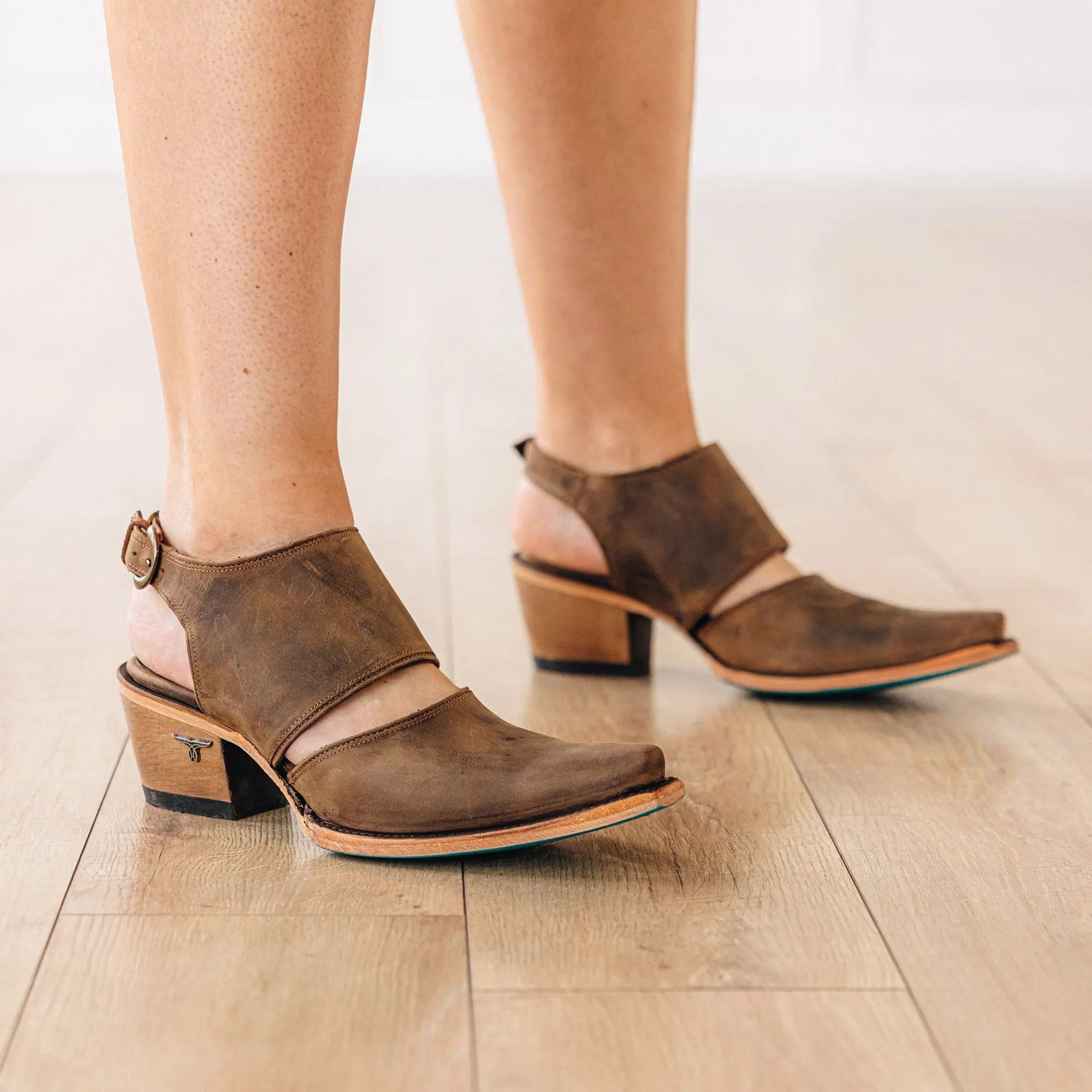 Plain Jane Slingback Mule - Burnt Caramel