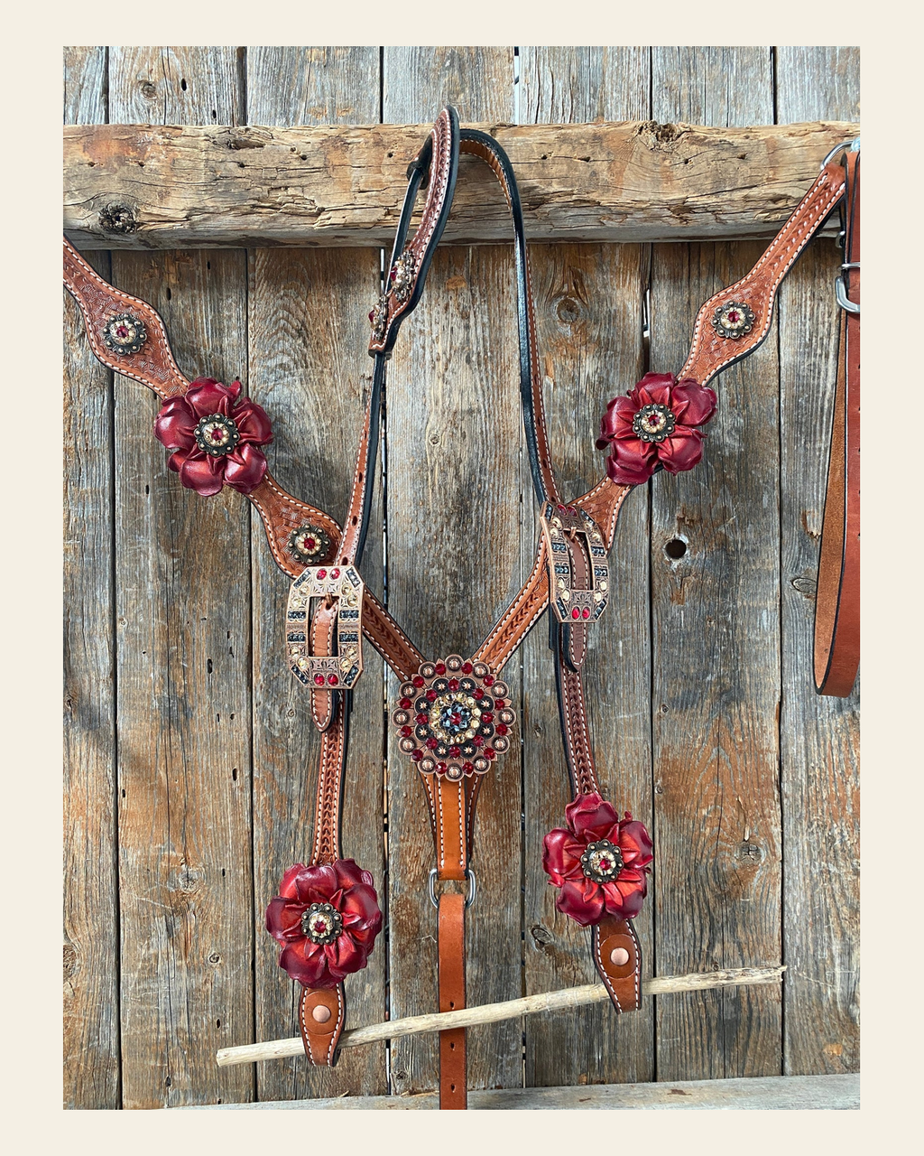 Light Oil Basketweave Champagne and Red One Ear & Breastcollar Tack Set #OEBC432 on a warm cream background
