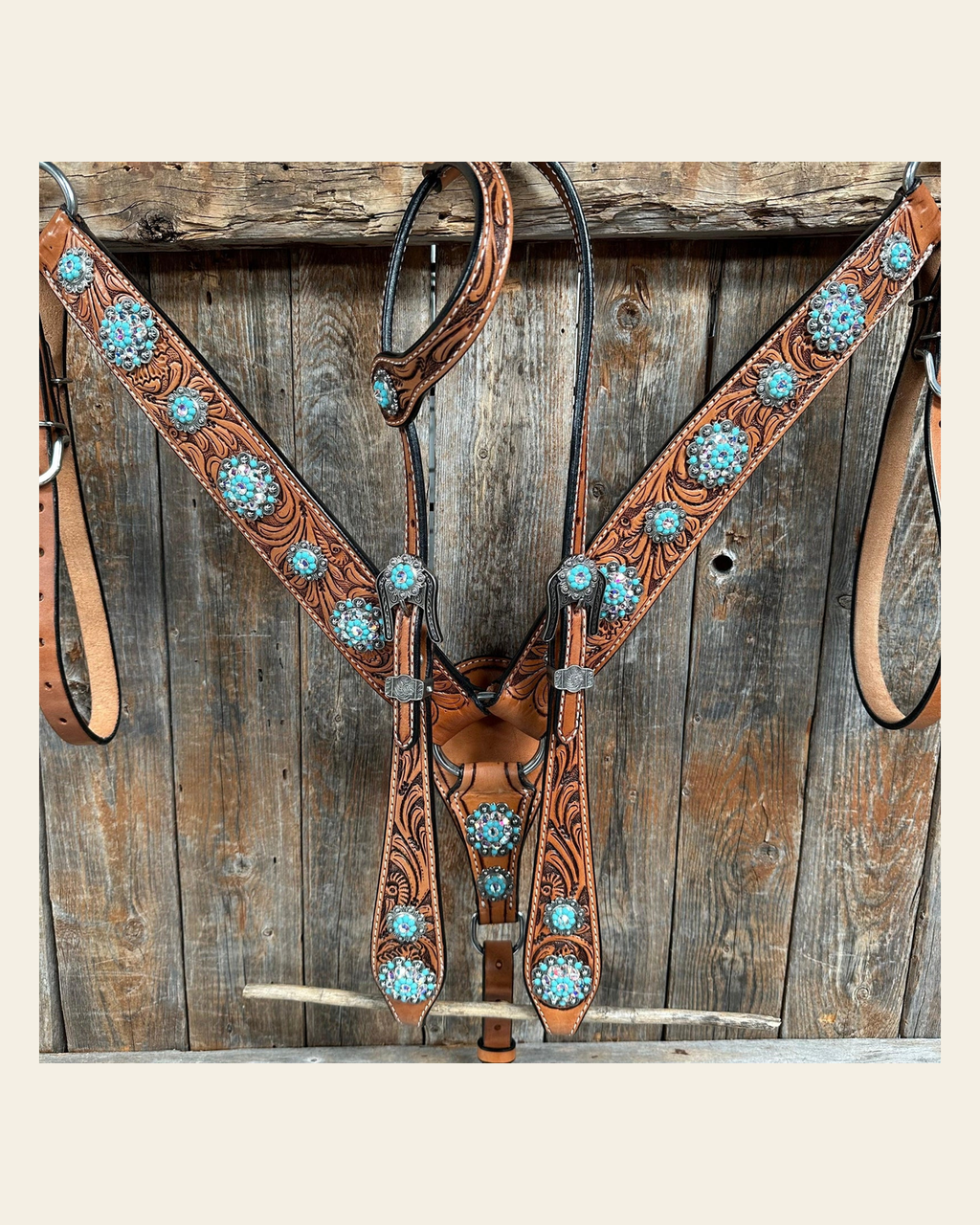 Light Oil Buckaroo Roper Turquoise and AB One Ear & Breastcollar Tack Set #OEBC559 on a warm cream background