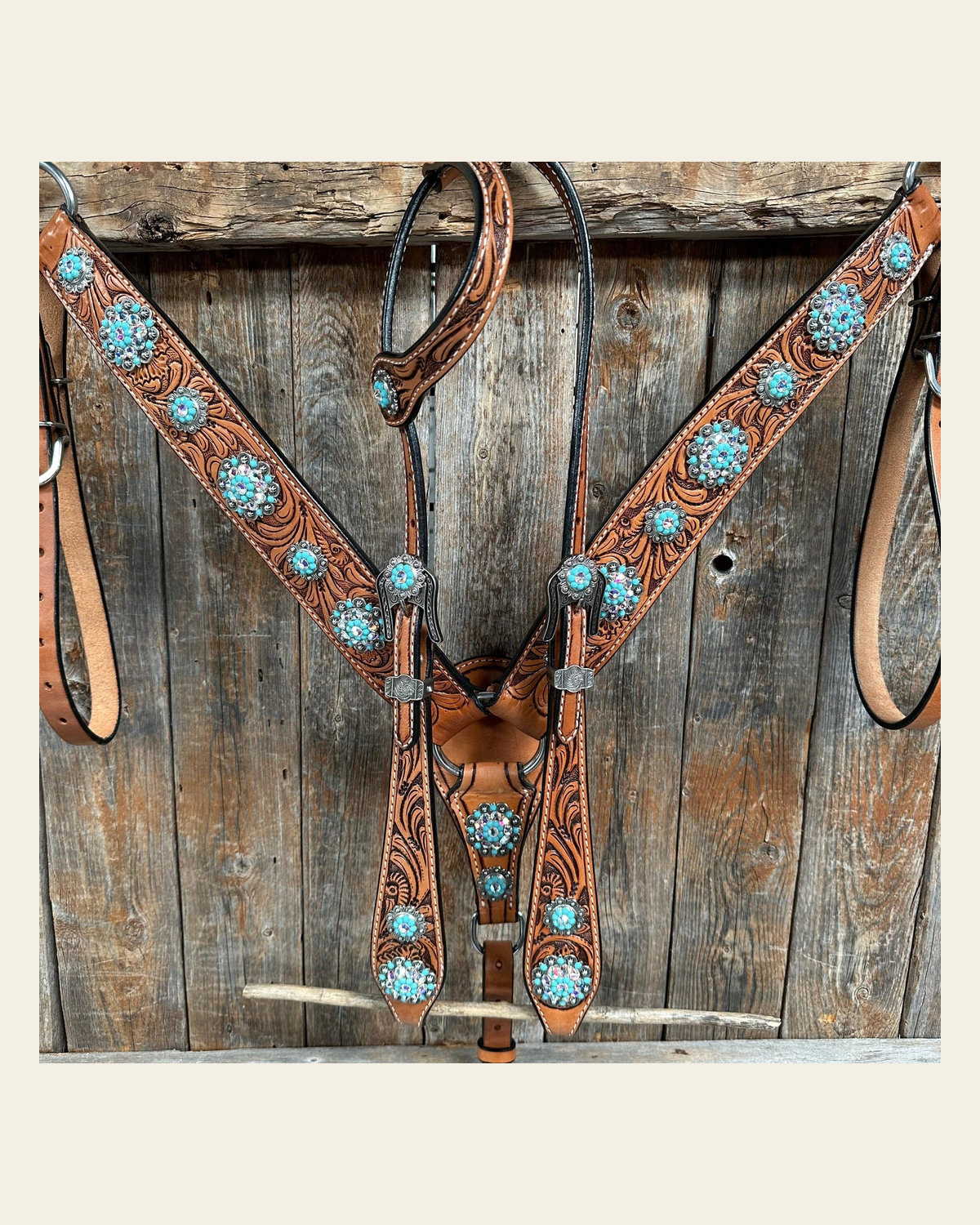 Light Oil Buckaroo Roper Turquoise and AB One Ear & Breastcollar Tack Set #OEBC559 on a warm cream background