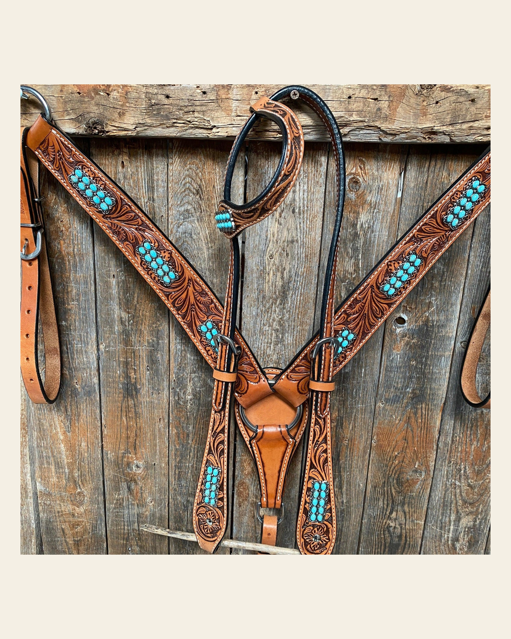 Light Oil Buckaroo Roper Turquoise One Ear & Breastcollar Tack Set #OEBC446 on a warm cream background