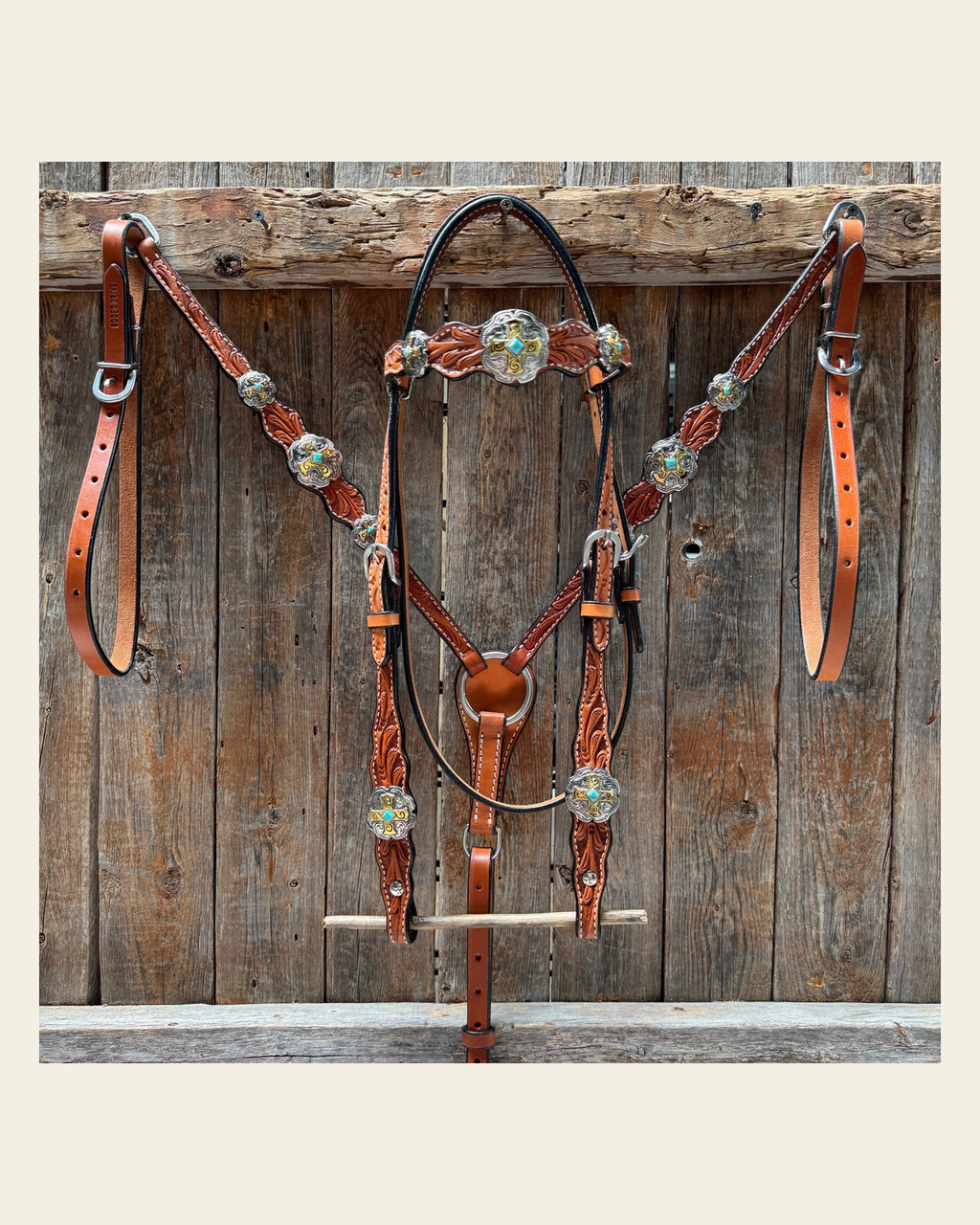 Light Oil Floral Gold Cross, Turquoise Browband/One Ear Breastcollar Tack Set #BBBC676 on a warm cream background