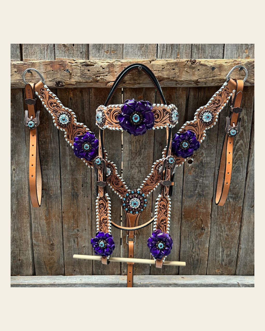 Light Oil Whipstitch Purple Gardenia Browband/One Ear Tack Set #BBBC492 on a warm cream background