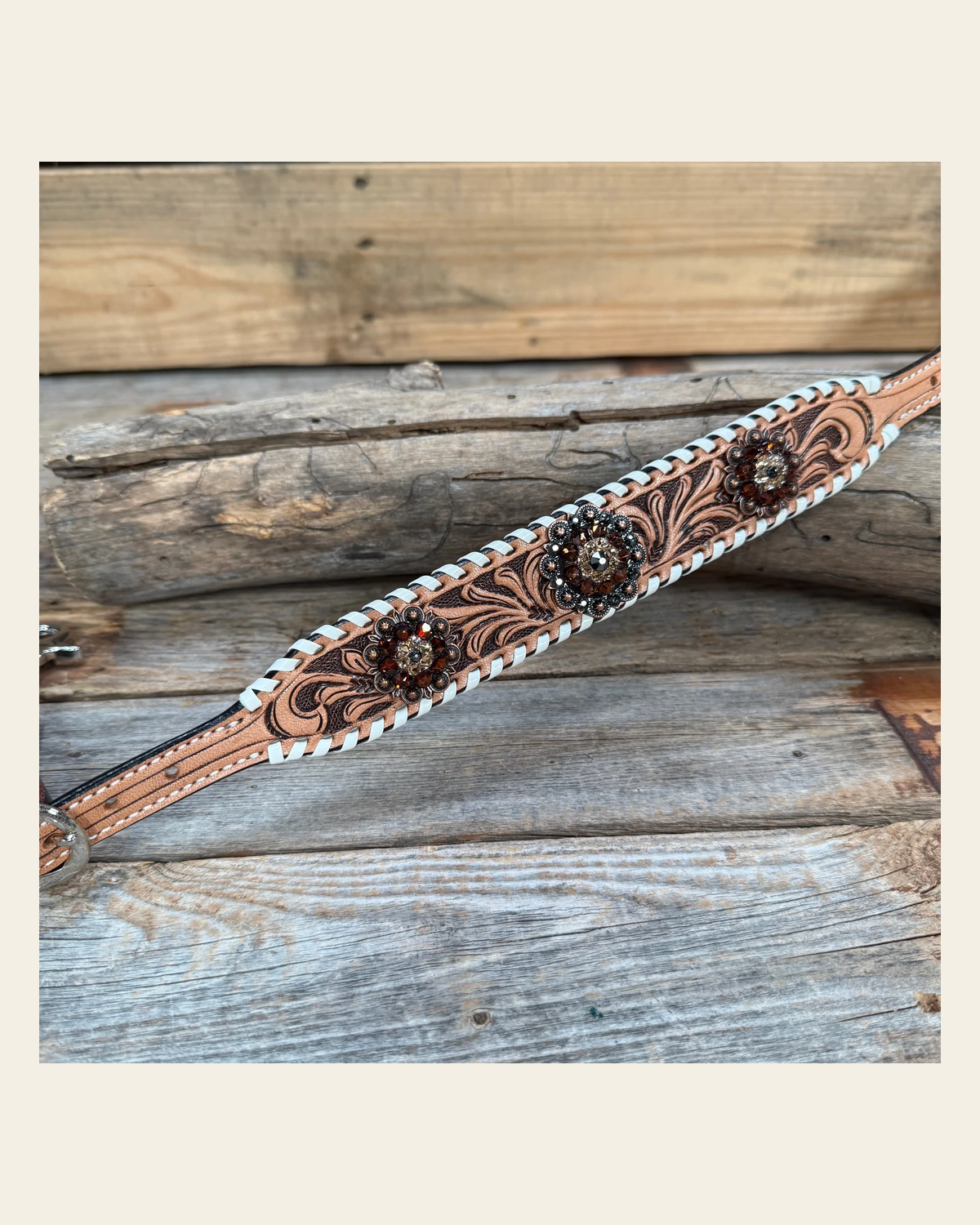 Light Oil Whipstitch Wither Strap #WS122 on a warm cream background