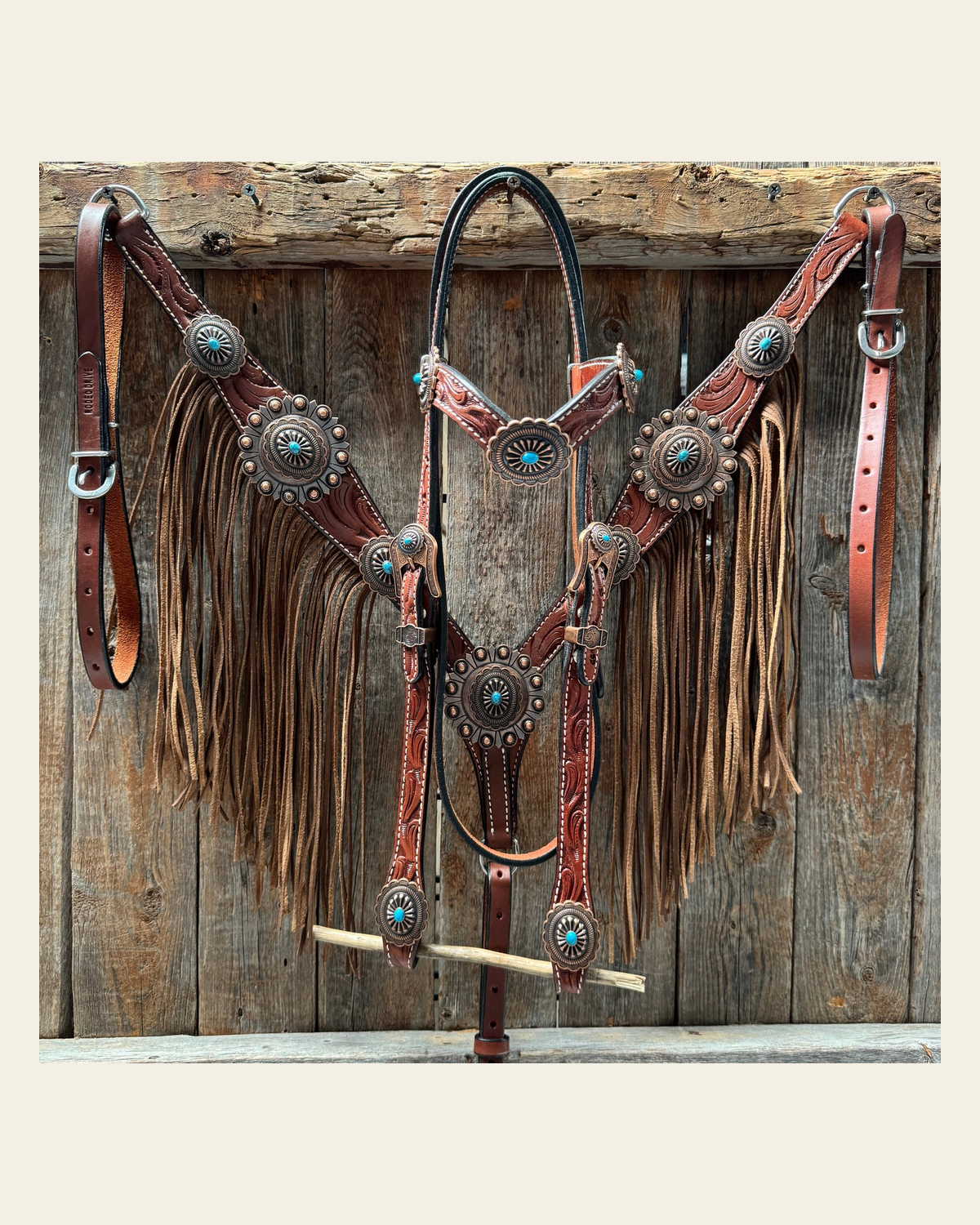 Medium Oil V Brow Oval Turquoise Browband & Breastcollar Tack Set #BBBC682 on a warm cream background
