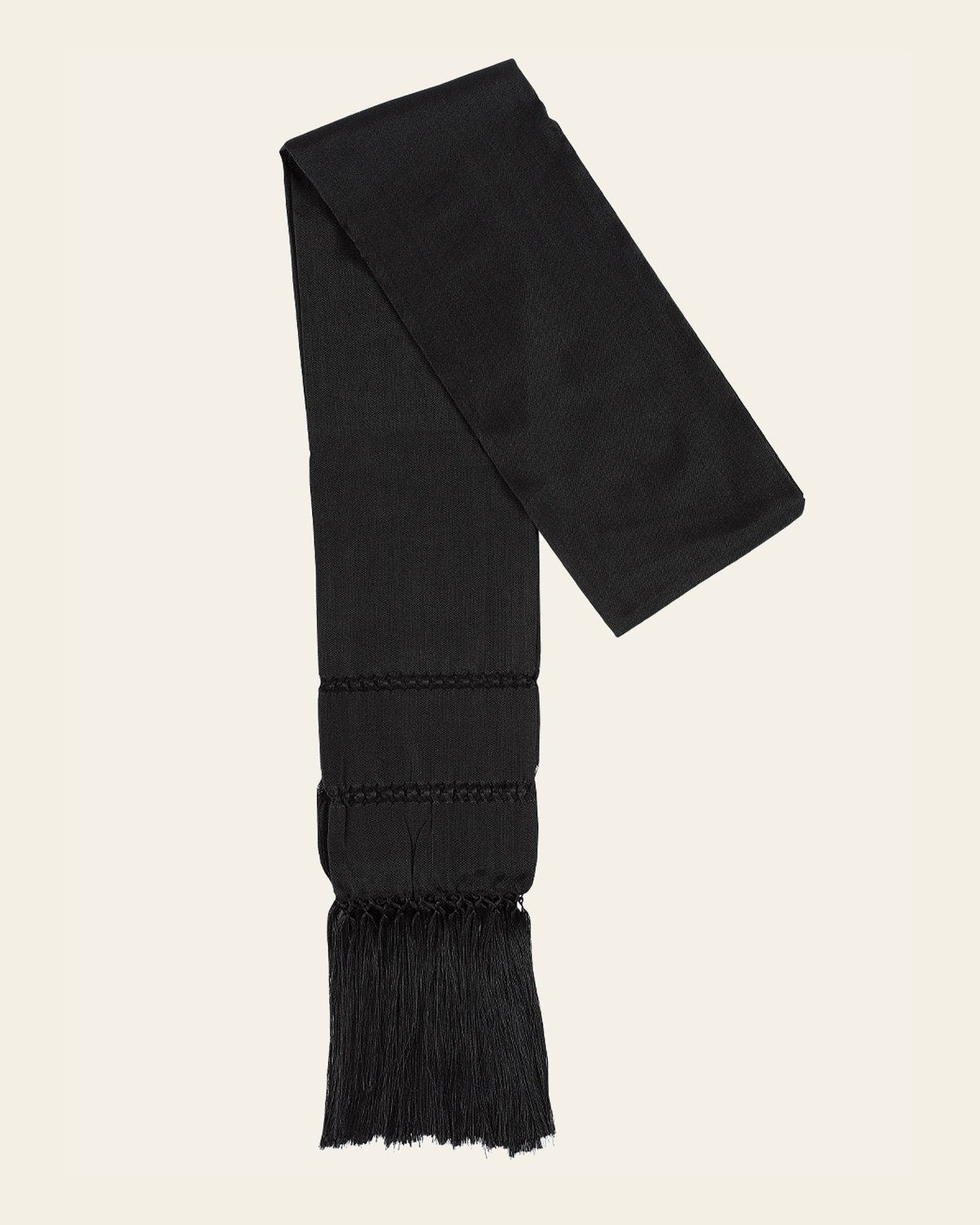 Mexican Shawl 85% Articela, 15% Polyester Black 600229 on a warm cream background
