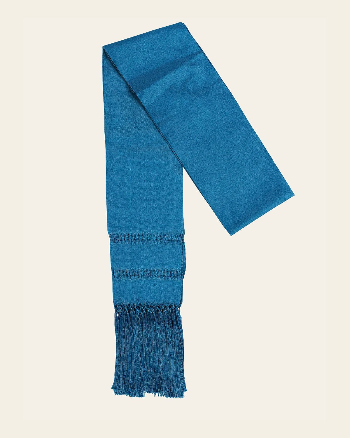 Mexican Shawl 85% Articela, 15% Polyester Turquoise 600234 on a warm cream background