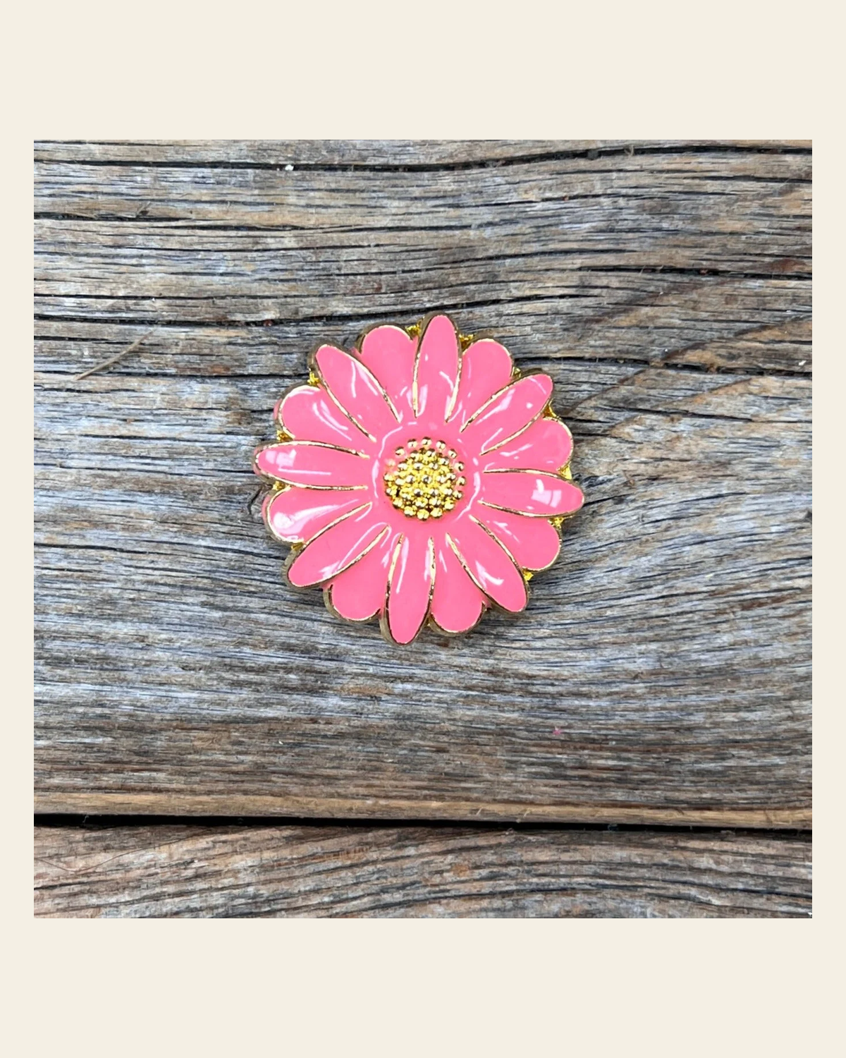 Pink Flower Concho 1" W228S on a warm cream background