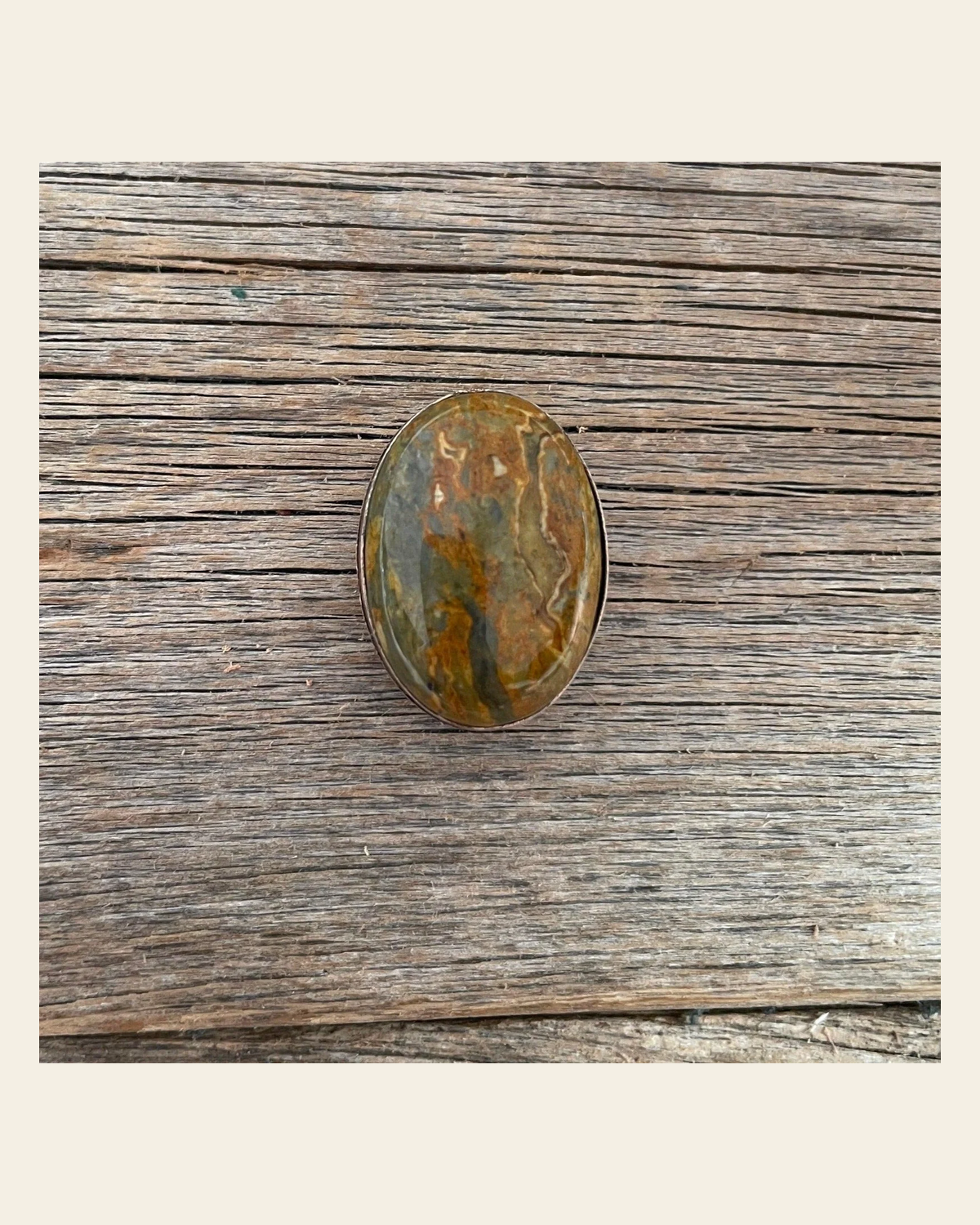 Sage Cabochon Western Concho 1" CABSG on a warm cream background