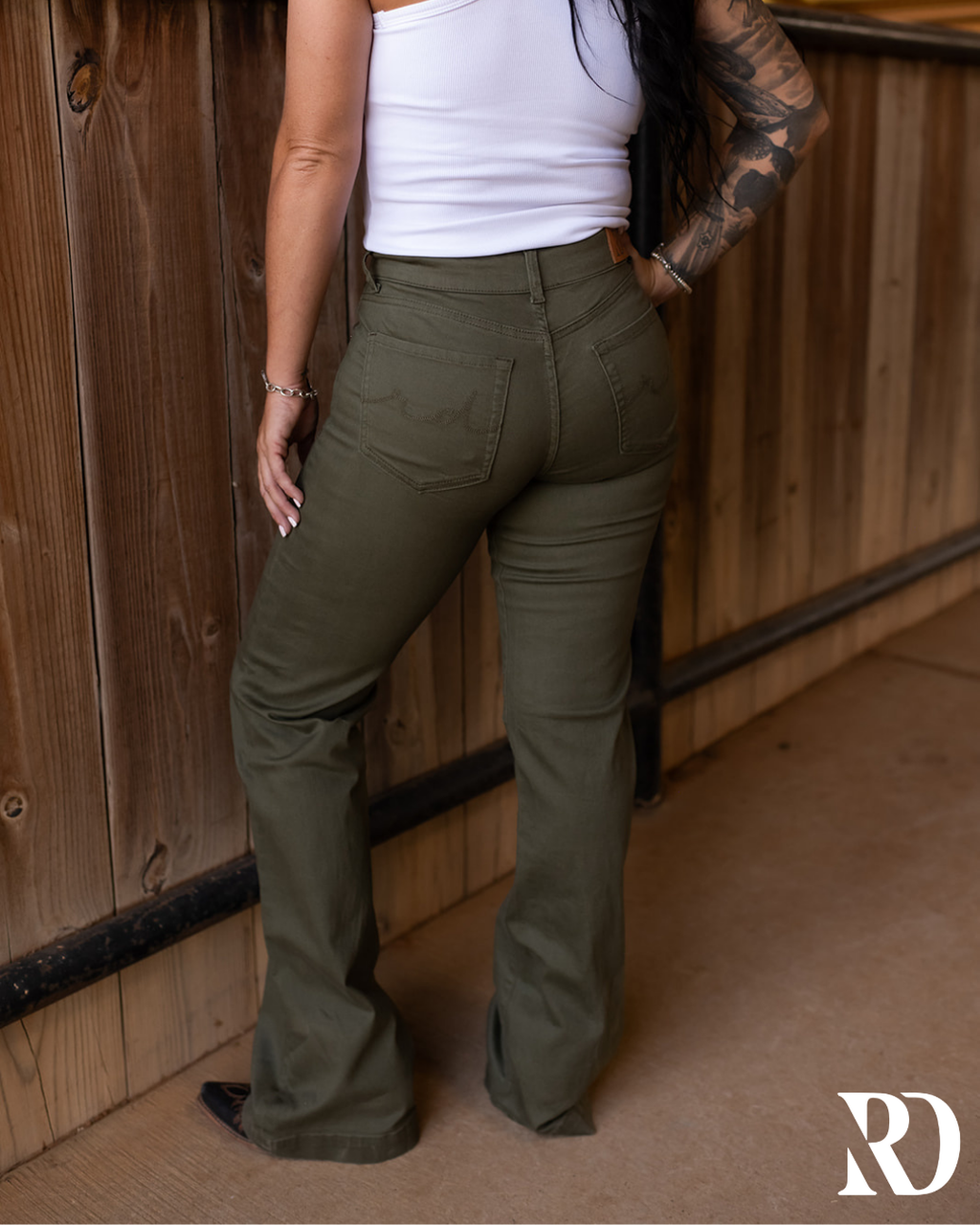 Signature Trouser - Sage — view 4