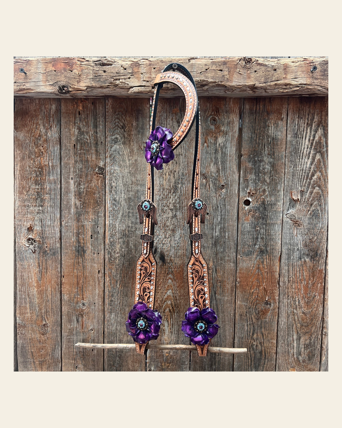 Silver Buckstitch One Ear Headstall / Bridle #OE109 on a warm cream background