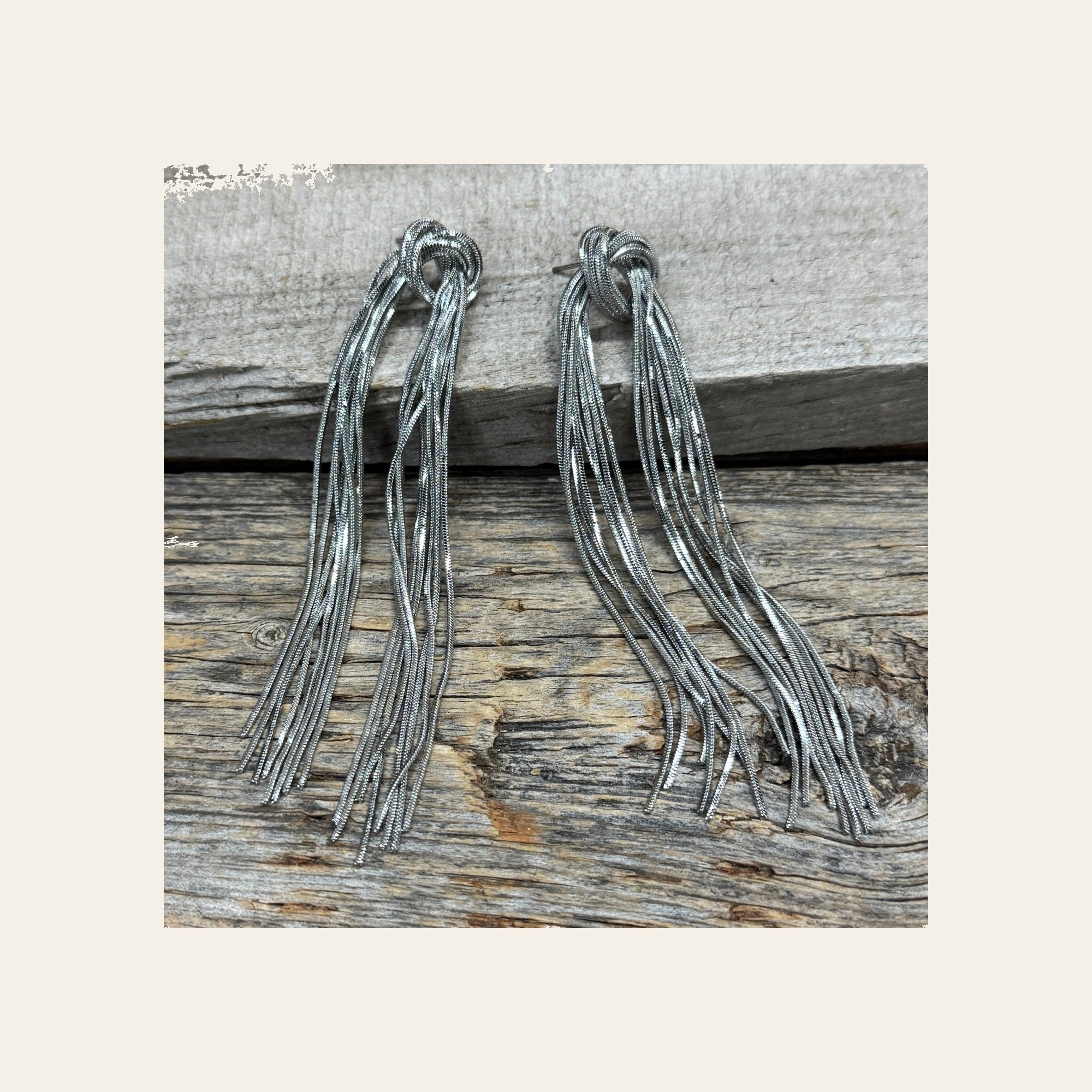 Wild West Silver Knot Dangle Fashion Earrings