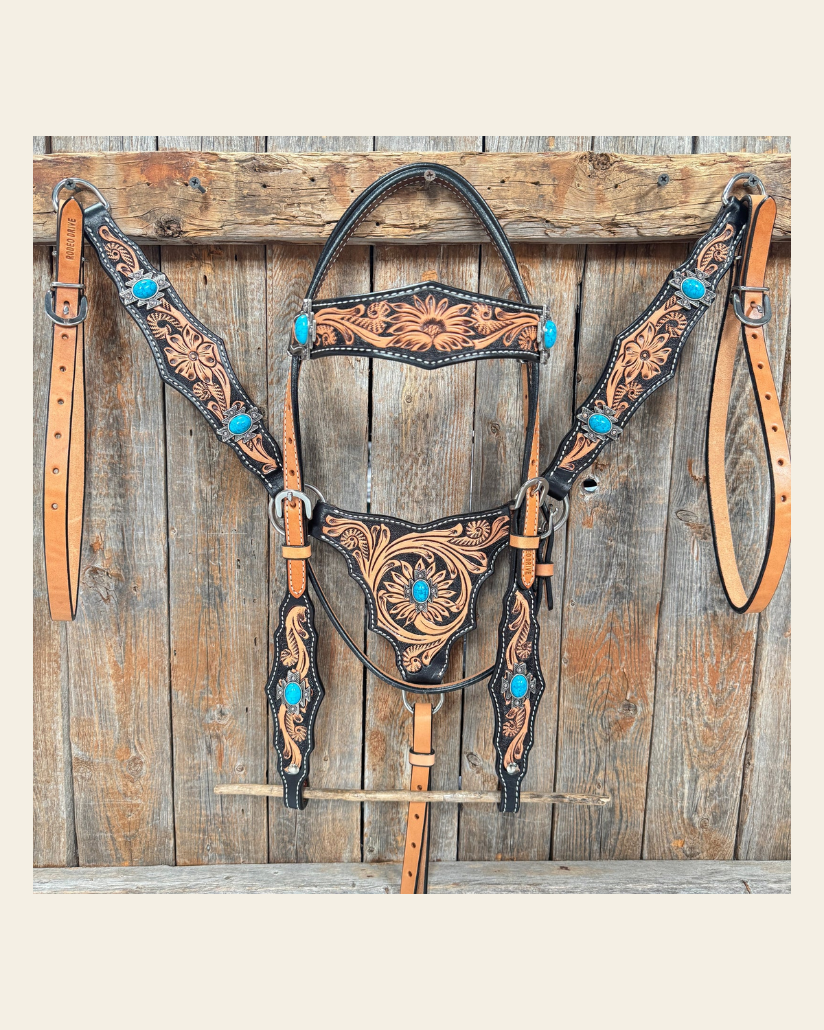 Two Tone Floral Triangle Antique Silver Turquoise Browband/One Ear - Triangle/Gladiator Breastcollar Tack Set #OEBC542 on a warm cream background