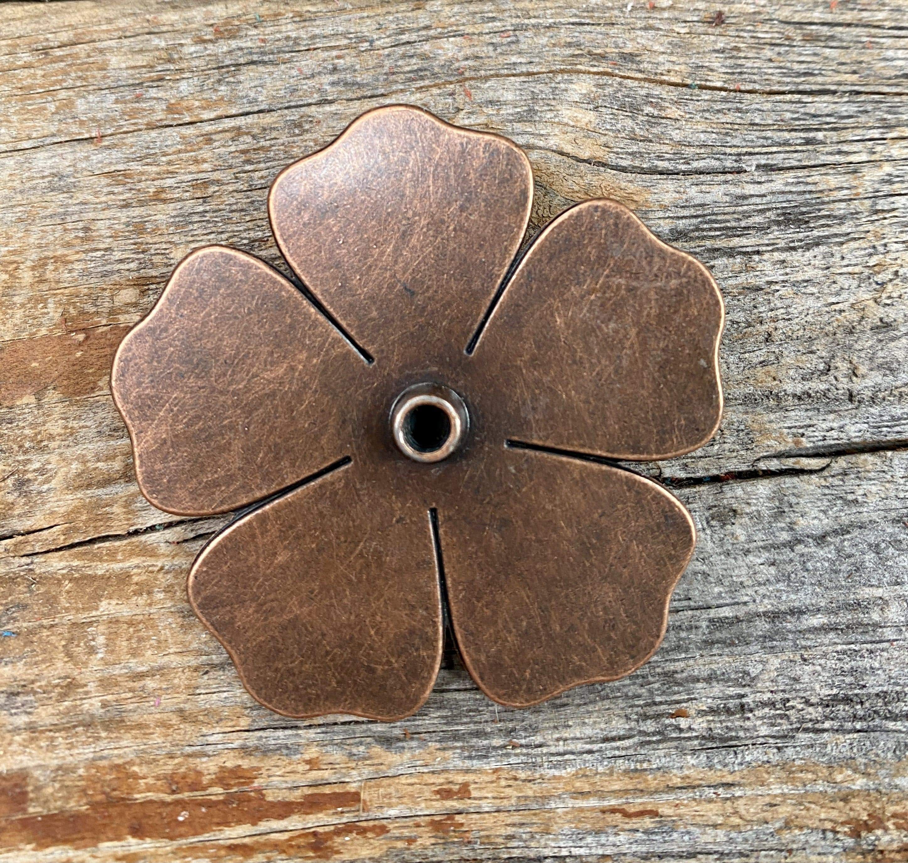 Copper Flower Turquoise Concho 1.5" W111S — view 2