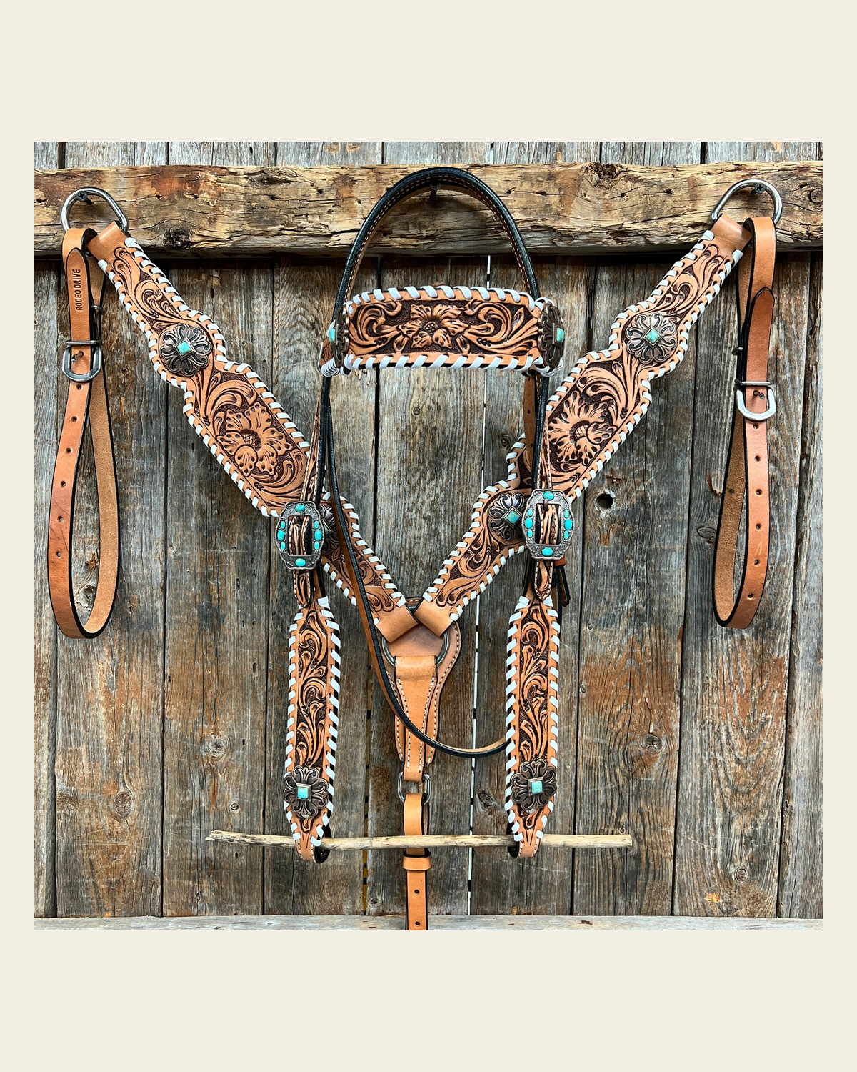 Whipstitch Copper Turquoise Browband / One Ear Tack Set #BBBC419 on a warm cream background